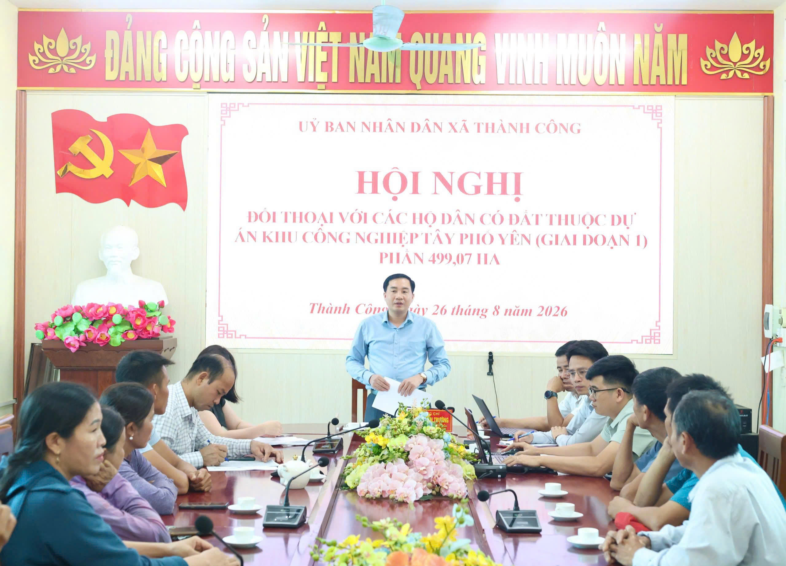 Thành Công: Đối thoại với các hộ dân có đất thuộc Dự án Khu công nghiệp Tây Phổ Yên (giai đoạn 1)