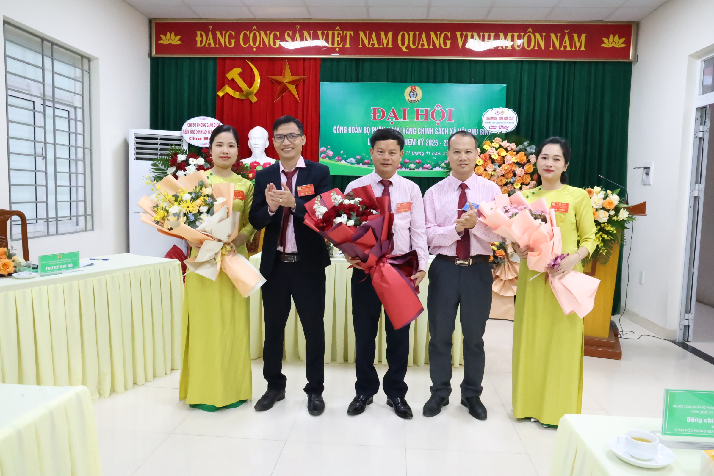 Đại hội Công đoàn bộ phận Ngân hàng CSXH Phú Bình