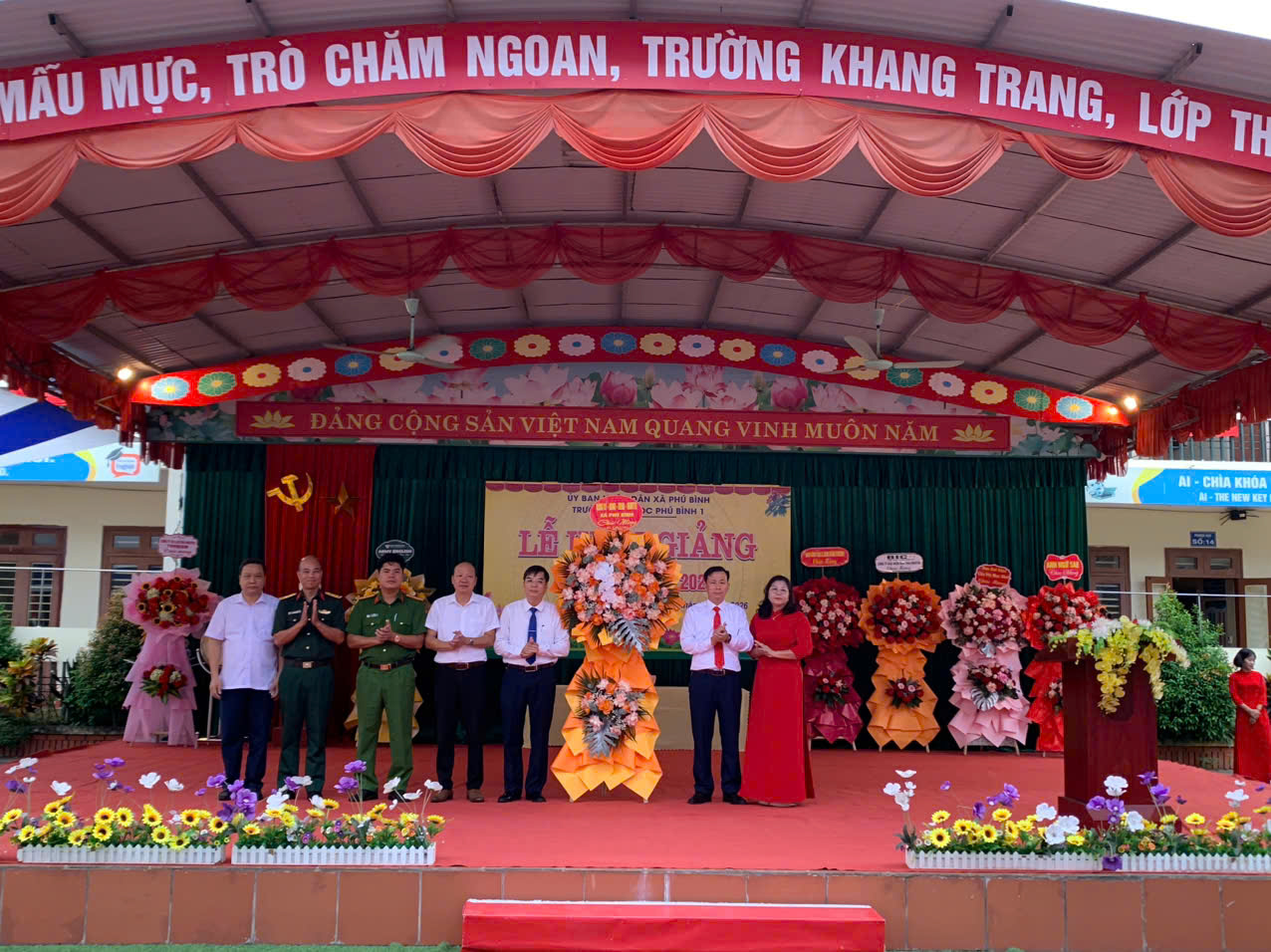  Trường Tiểu học Phú Bình 1 khai giảng năm học mới 2026-2027.