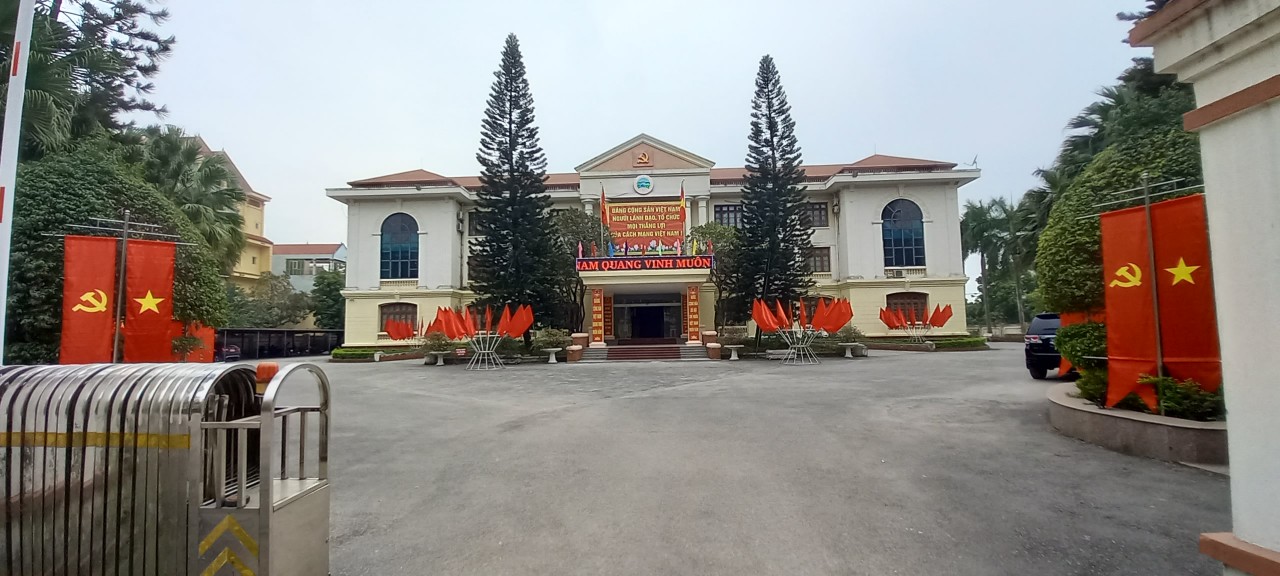 Anh-tin-bai