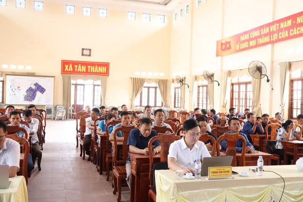 Xã Tân Thành Hội nghị hướng dẫn kỹ thuật triển khai Kế hoạch số 2959/KH-BNNMT-BCA về tăng cường đẩy mạnh công tác đo đạc, lập bản đồ địa chính, lập hồ sơ địa chính và hoàn thành cơ sở dữ liệu quốc gia về đất đai và Thông tư số 19/2026/TT-BNNMT