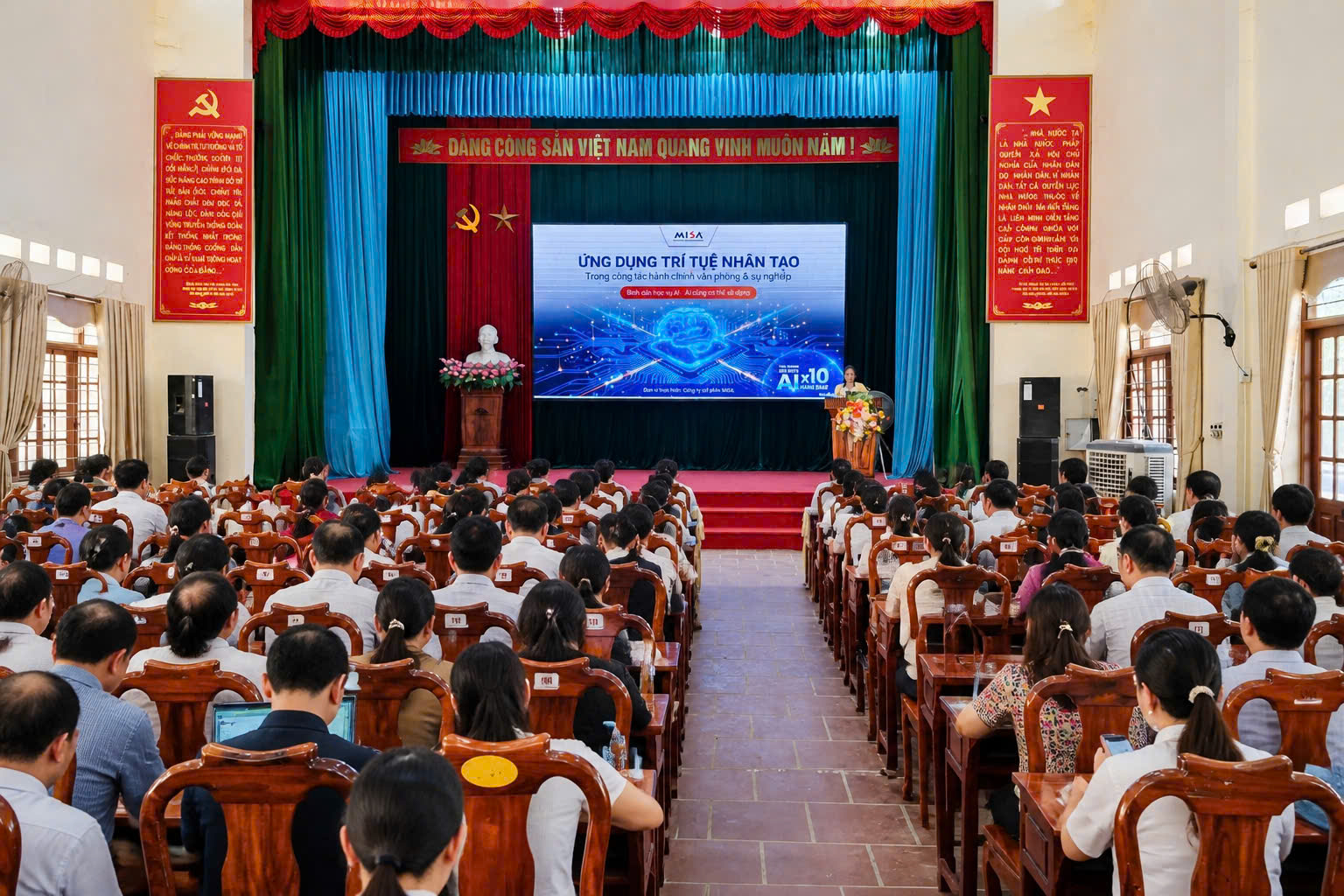 XÃ TÂN THÀNH TỔ CHỨC HỘI NGHỊ TẬP HUẤN ỨNG DỤNG CNTT, CHUYỂN ĐỔI SỐ VÀ NỀN TẢNG TRÍ TUỆ NHÂN TẠO MISA ONE AI NĂM 2026