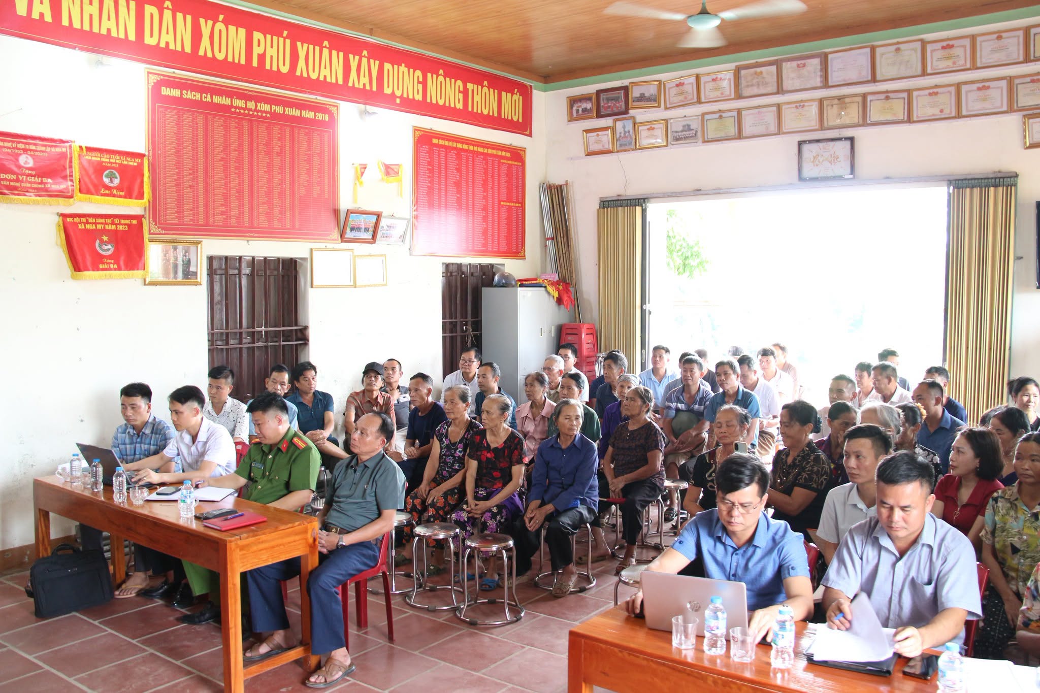 Đối thoại, tuyên truyền vận động nhân dân thực hiện dự án Khu công nghiệp Yên Bình 3