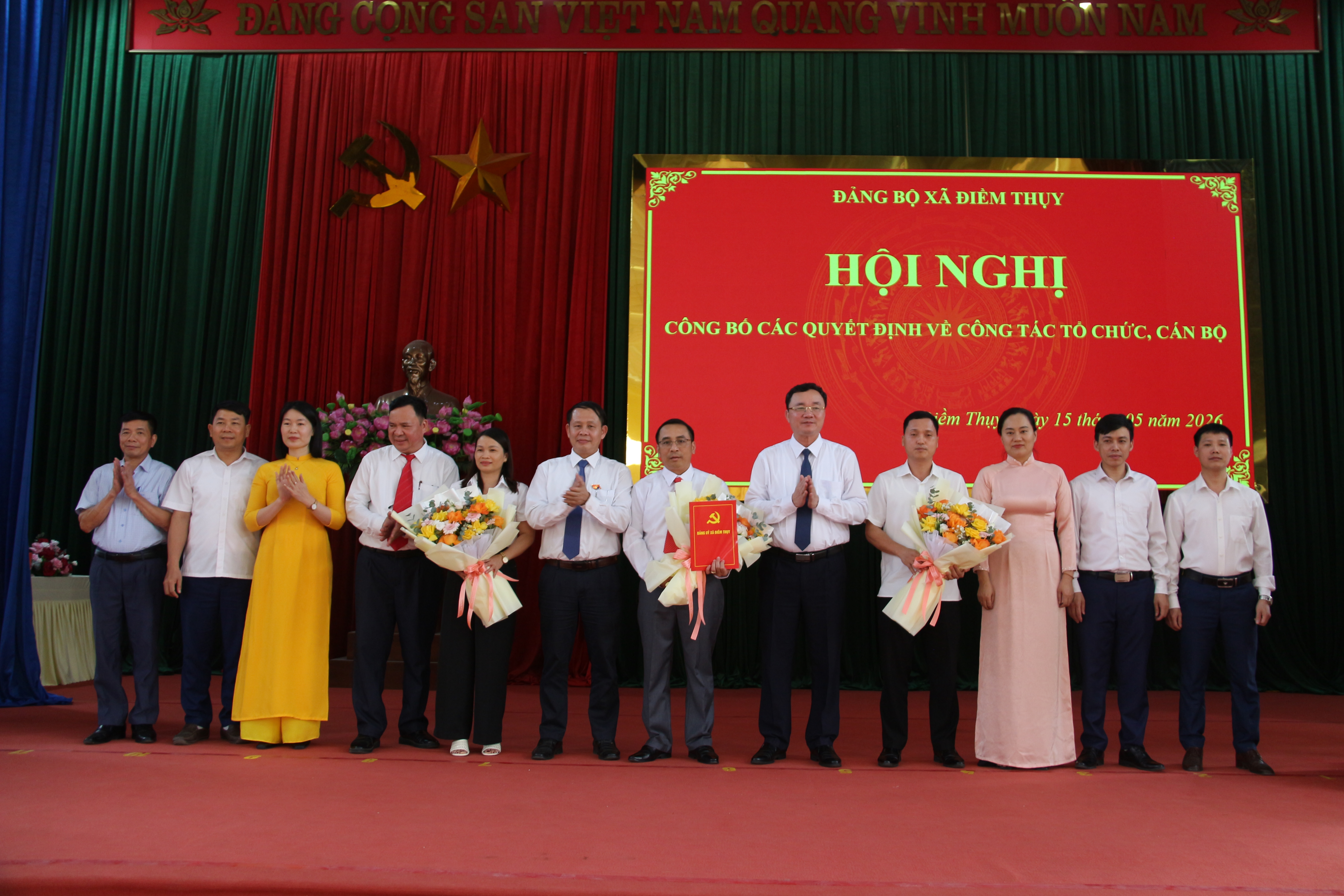 Công bố Quyết định thành lập Đảng bộ Ủy ban nhân dân xã trực thuộc Đảng ủy xã Điềm Thụy