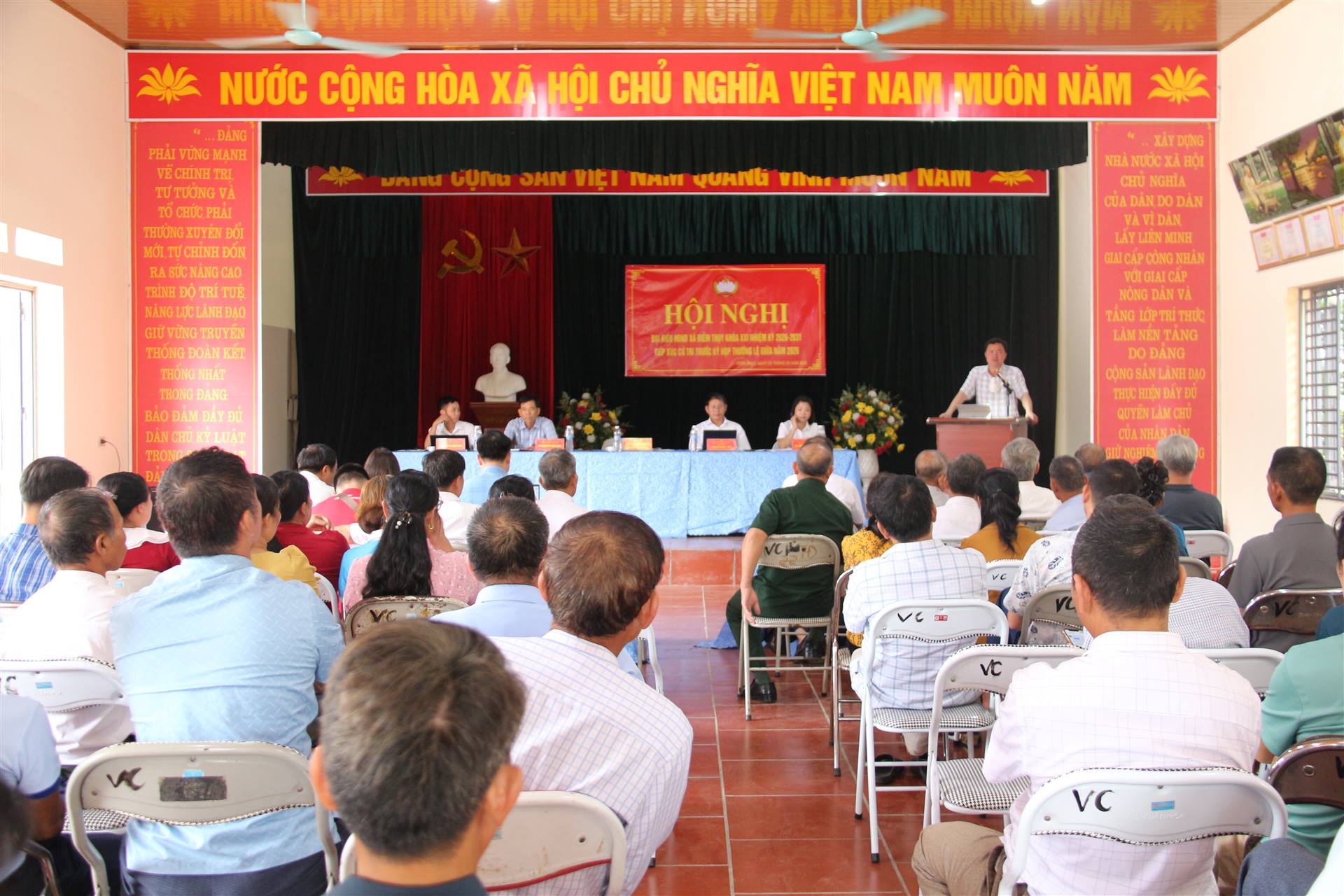 Đại biểu HĐND xã Điềm Thụy tiếp xúc cử tri trước kỳ họp thường lệ giữa năm 2026