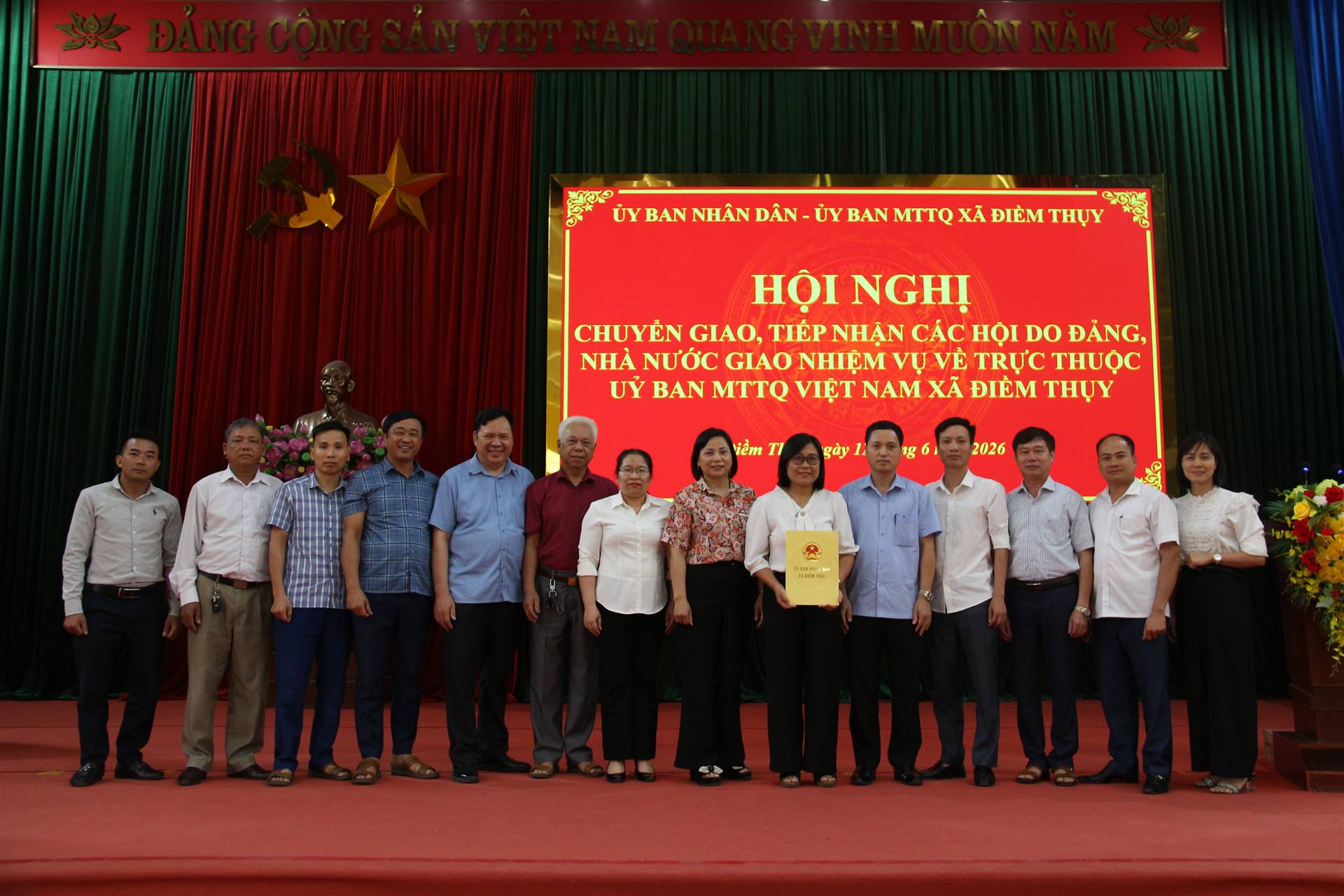 Bàn giao các hội do Đảng, Nhà nước giao nhiệm vụ về trực thuộc Ủy ban MTTQ xã Điềm Thụy