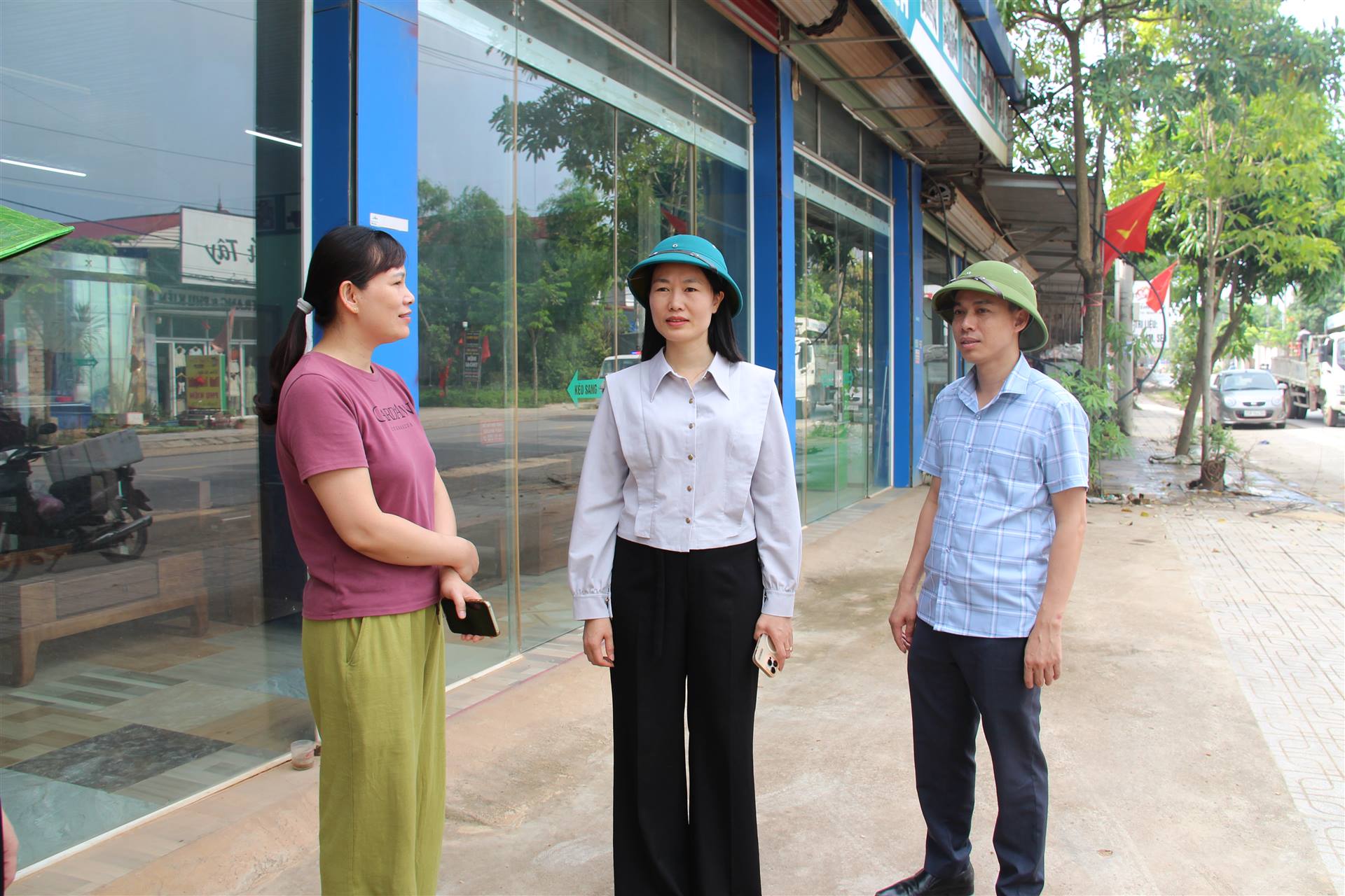 Anh-tin-bai