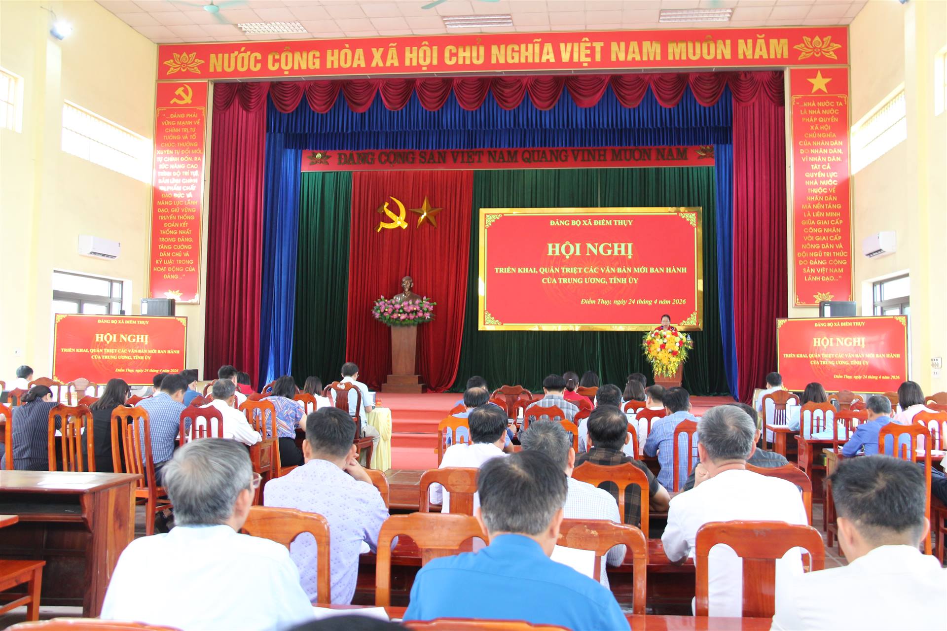 Quán triệt, triển khai các văn bản mới ban hành của Trung ương, Tỉnh ủy