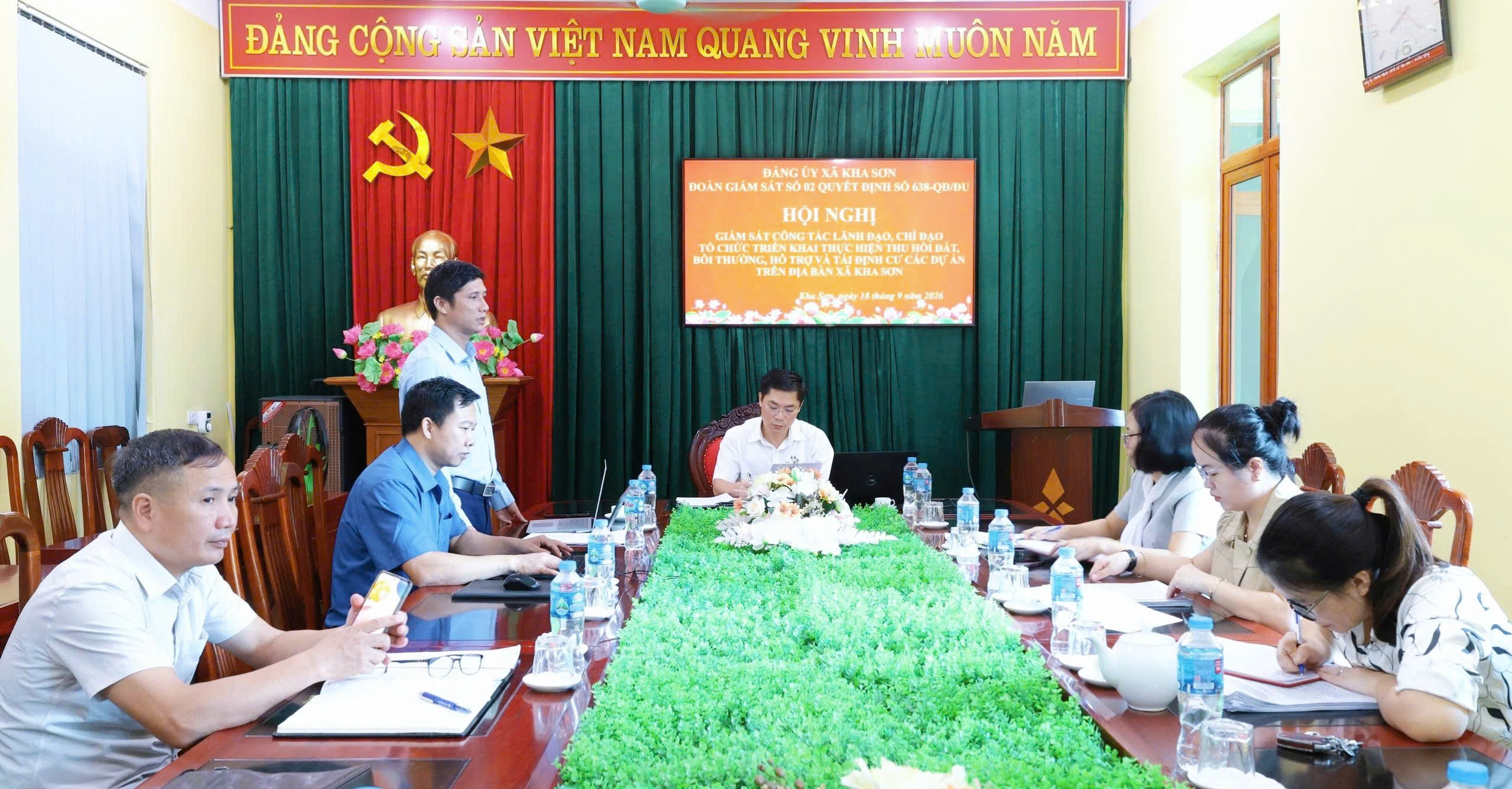GIÁM SÁT VIỆC LÃNH ĐẠO, CHỈ ĐẠO, TỔ CHỨC THỰC HIỆN CÔNG TÁC GIẢI PHÓNG MẶT BẰNG VÀ TÁI ĐỊNH CƯ CÁC DỰ ÁN TRÊN ĐA BÀN TẠI CHI BỘ PHÒNG XÂY DỰNG, NÔNG NGHIỆP VÀ MÔI TRƯỜNG