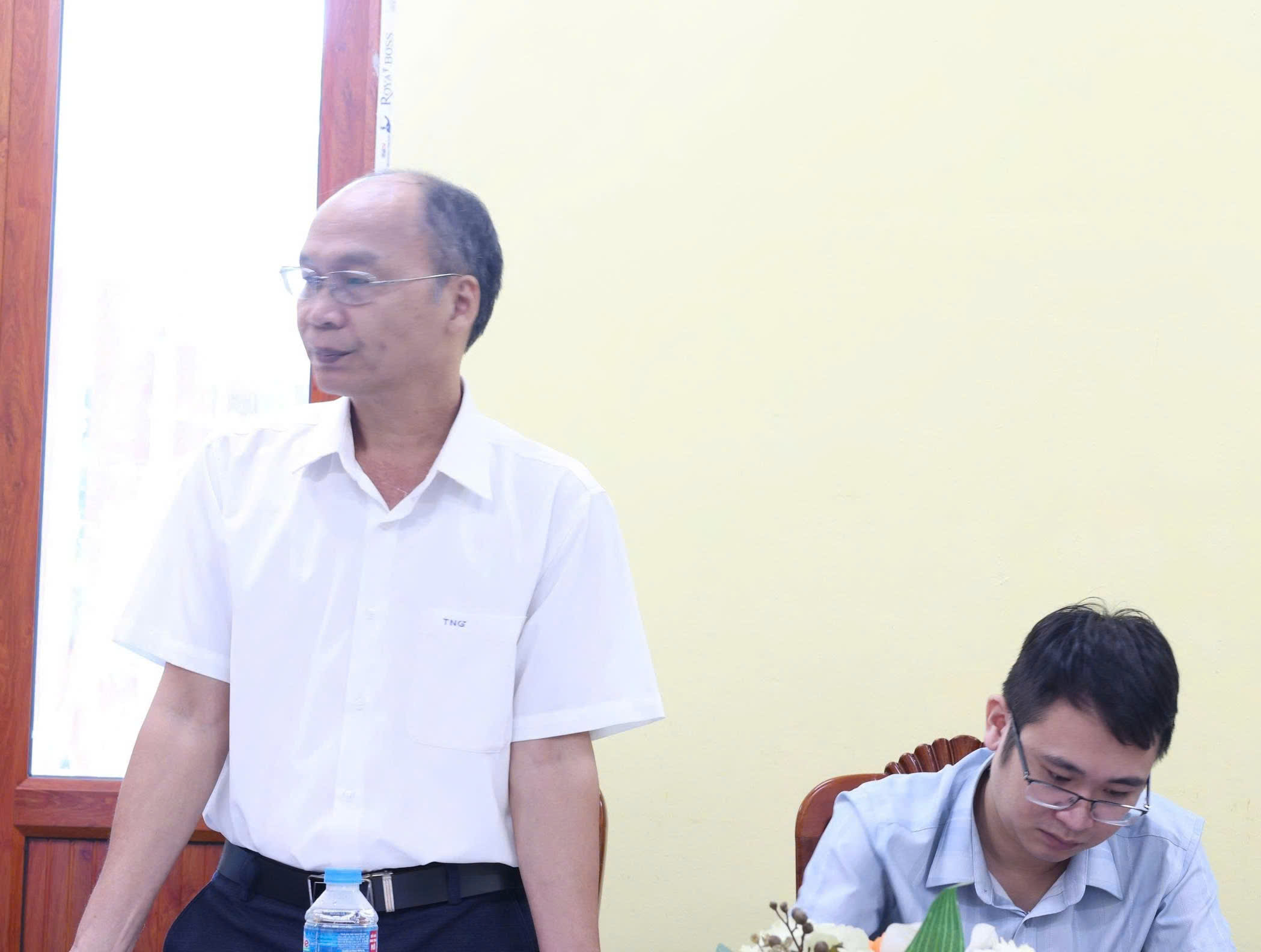 Anh-tin-bai