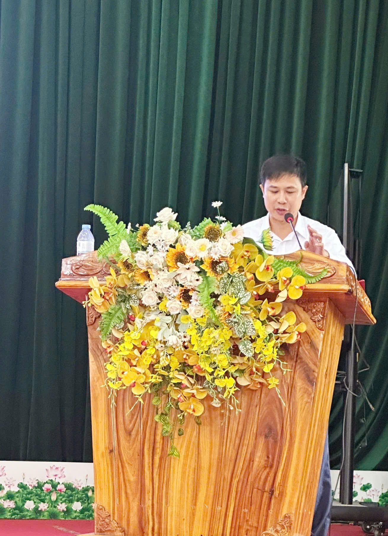 Anh-tin-bai