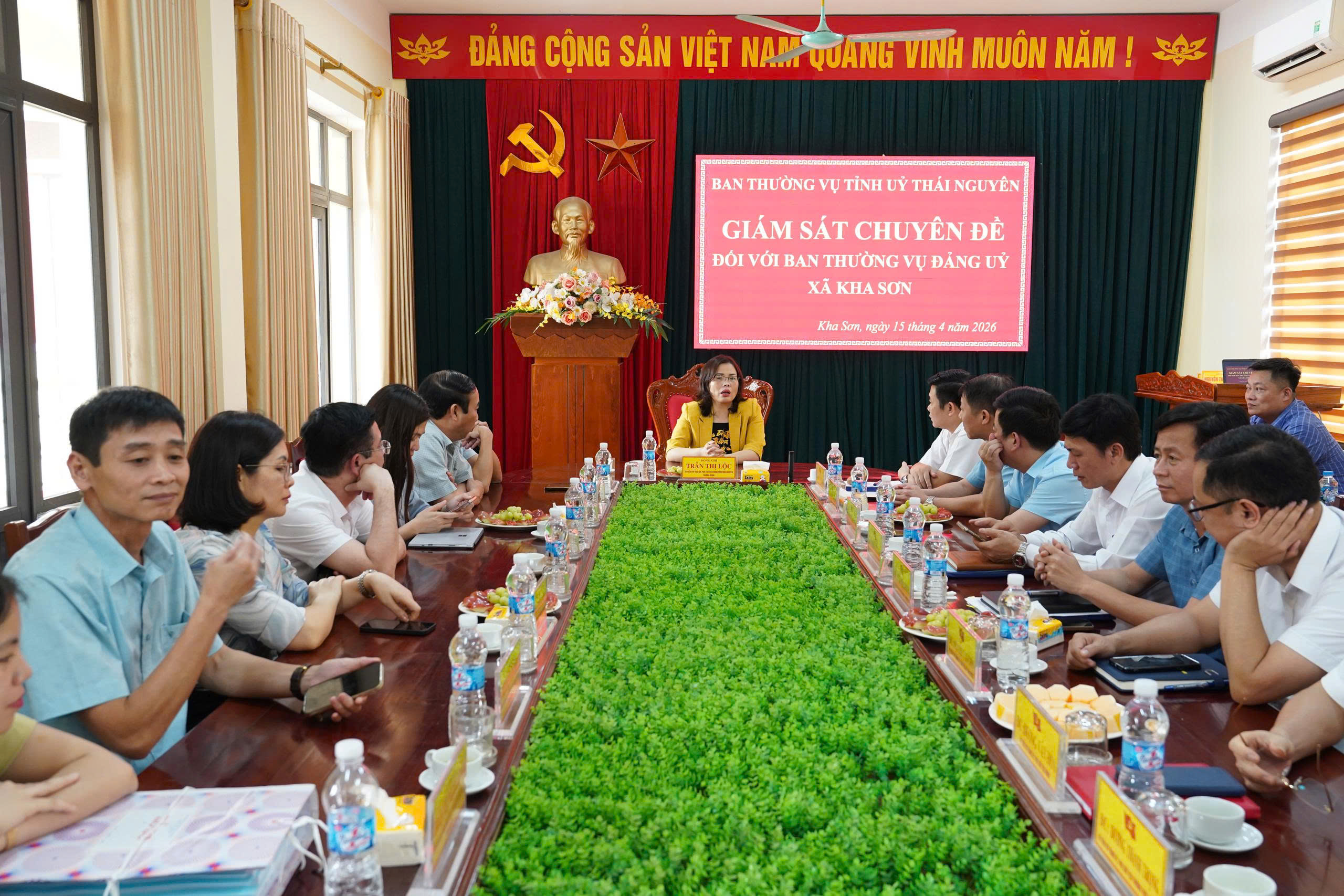 ĐOÀN GIÁM SÁT CỦA TỈNH, GIÁM SÁT CHUYÊN ĐỀ ĐỐI VỚI ĐẢNG ỦY XÃ KHA SƠN
