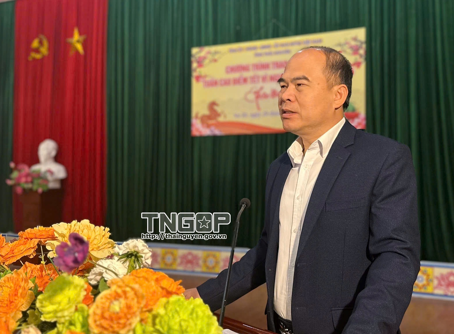 Anh-tin-bai