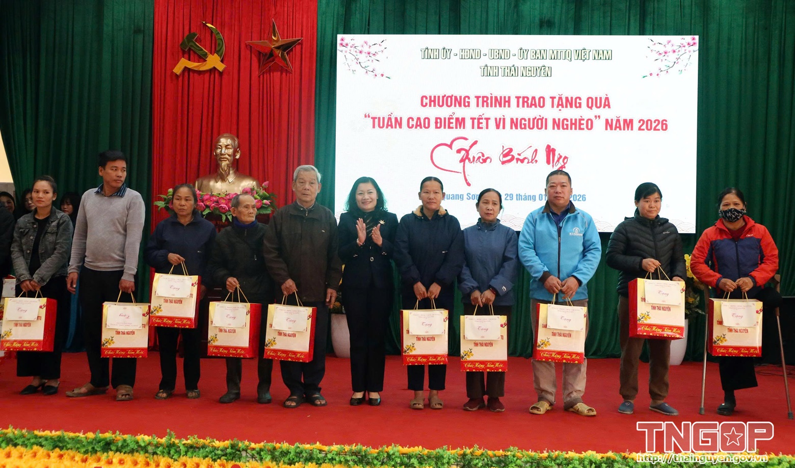 Anh-tin-bai