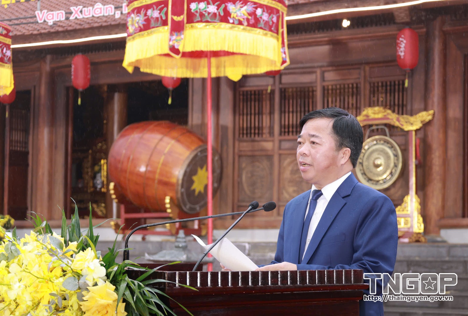 Anh-tin-bai