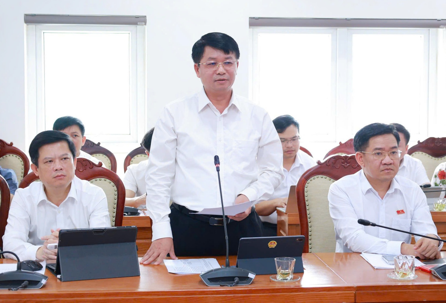 Anh-tin-bai