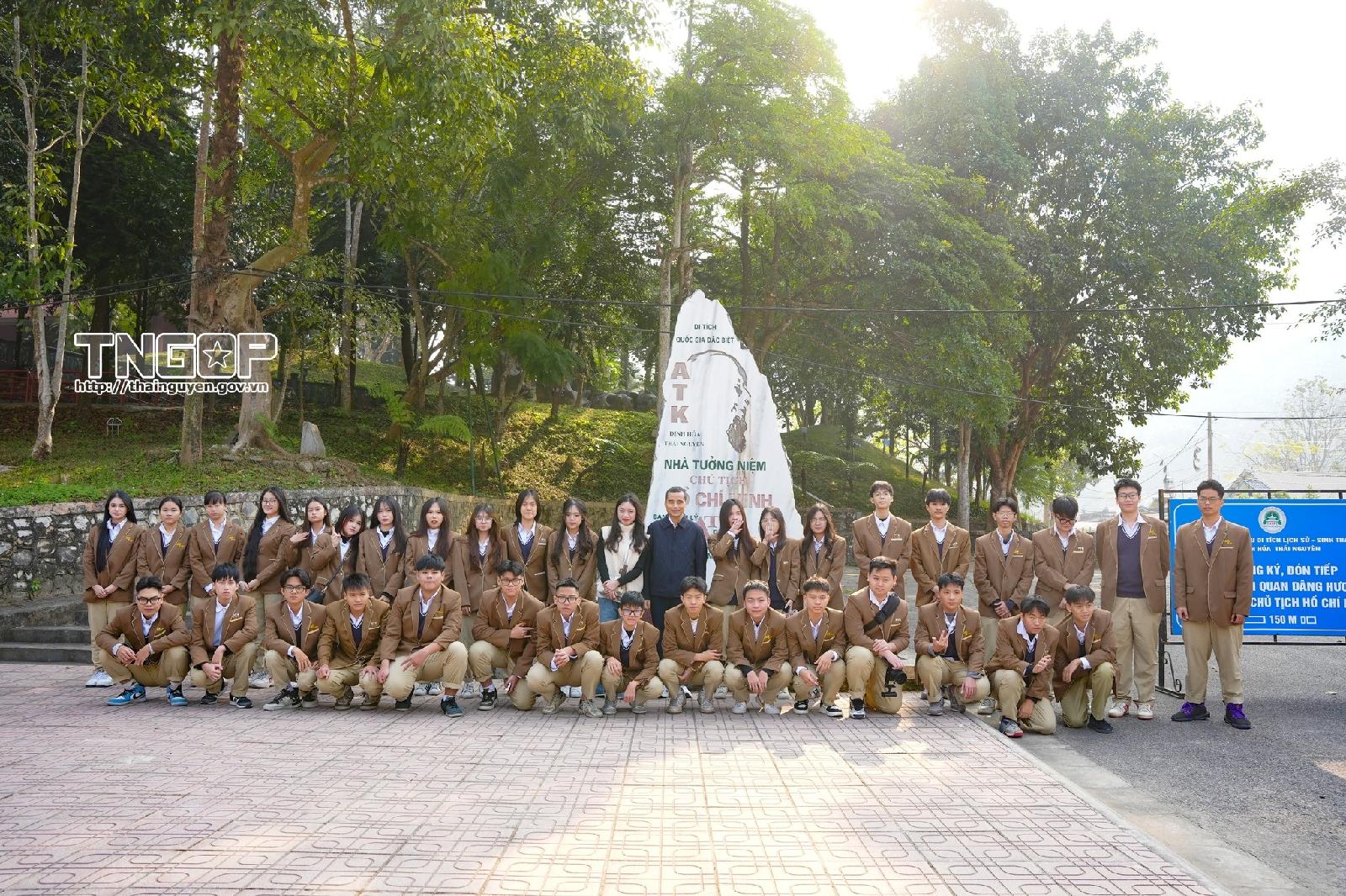 학교 체험관광, 타이응우옌 탐방의 새로운 길을 열다