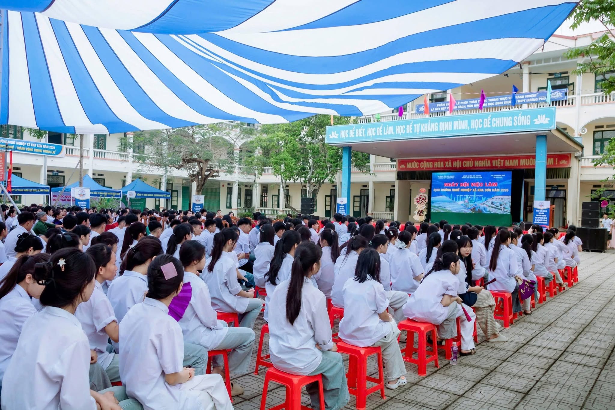 Chủ động kết nối cung - cầu lao động, tạo nền tảng phát triển thị trường lao động bền vững