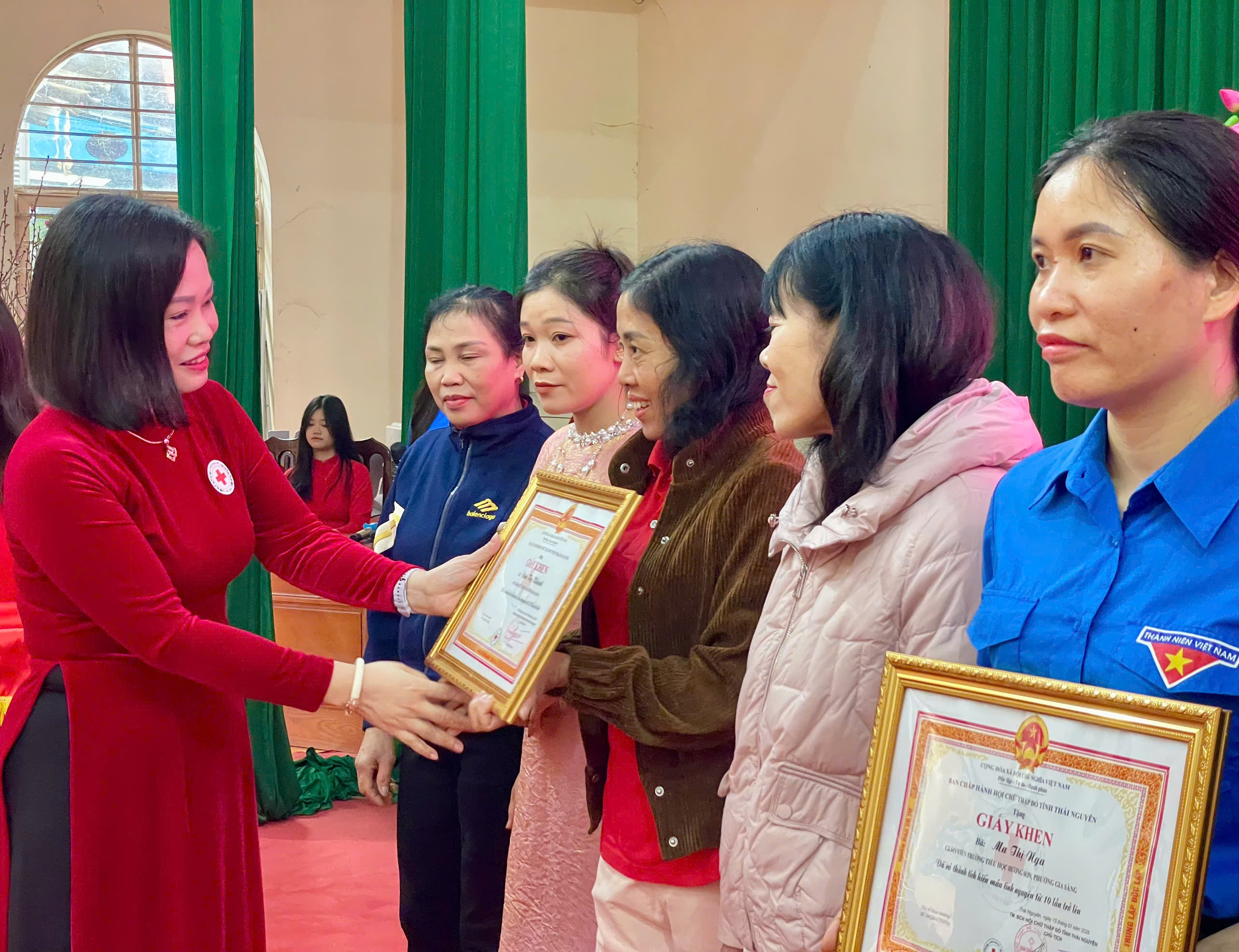 Lễ hội Xuân hồng 2026 tại phường Gia Sàng tiếp nhận 228 đơn vị máu tình nguyện