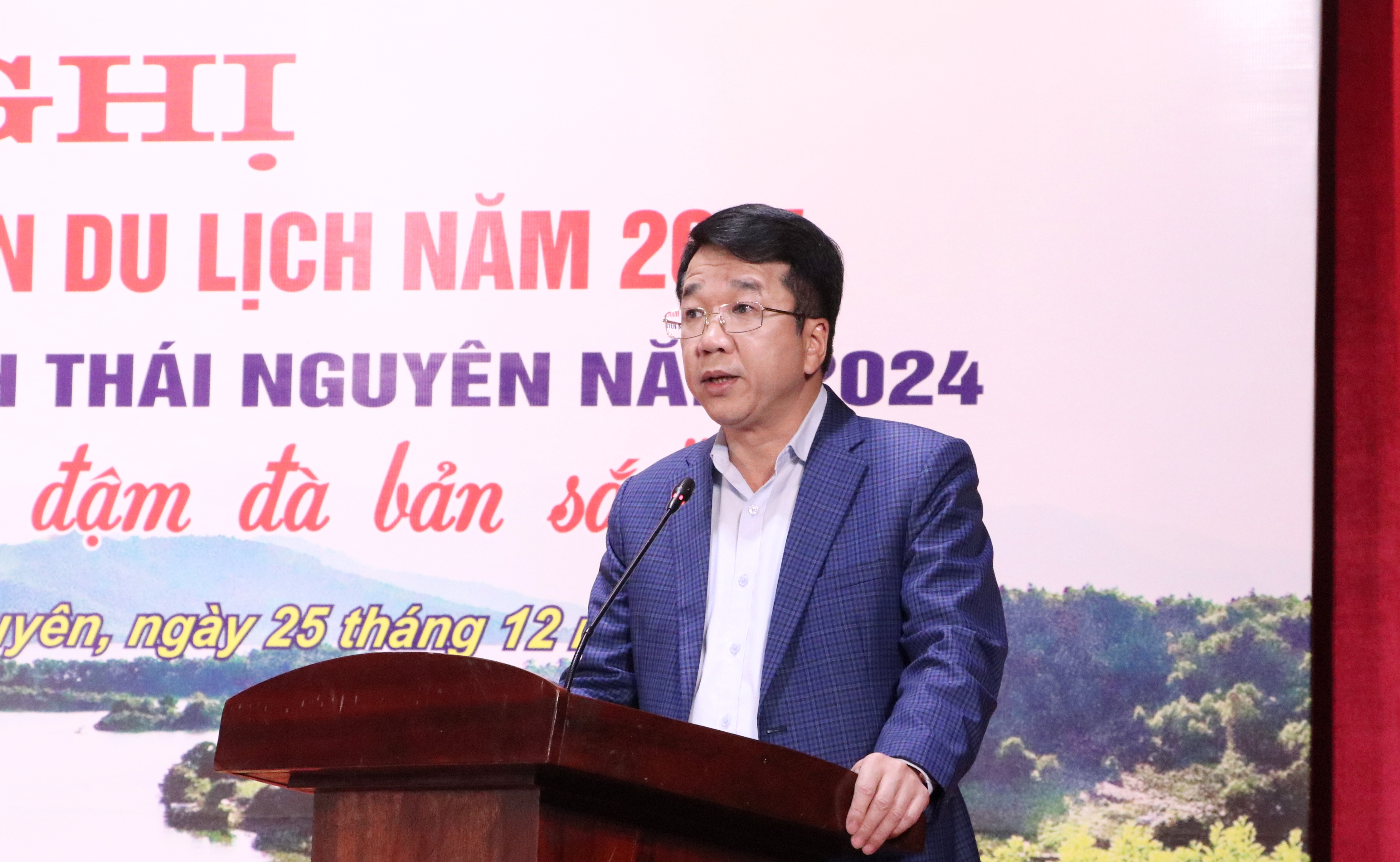 Hội nghị tổng kết công tác phát triển du lịch năm 2024, triển khai nhiệm vụ trọng tâm năm 2025