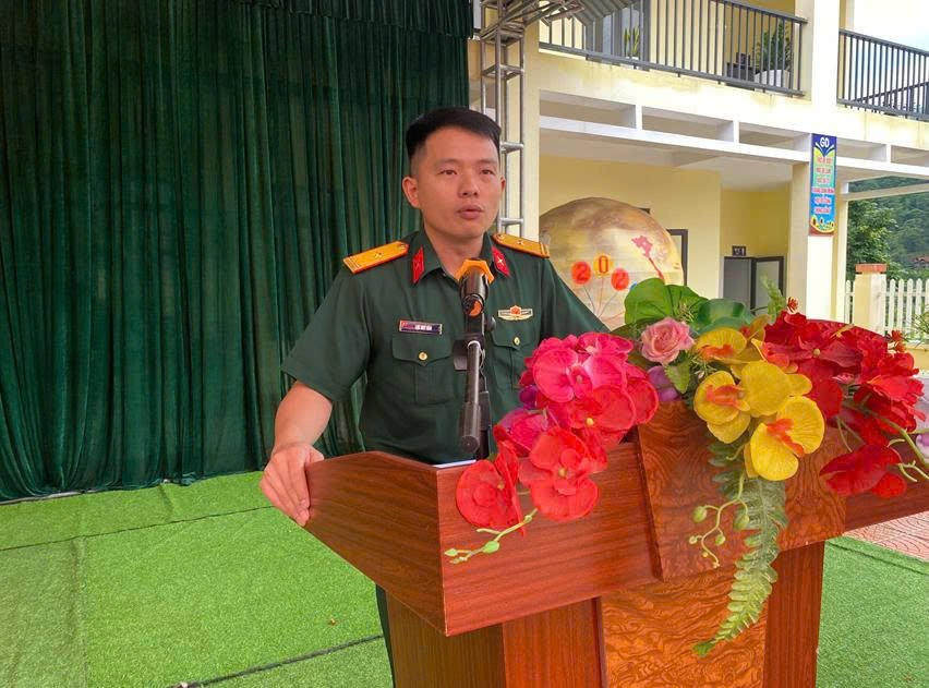 Anh-tin-bai
