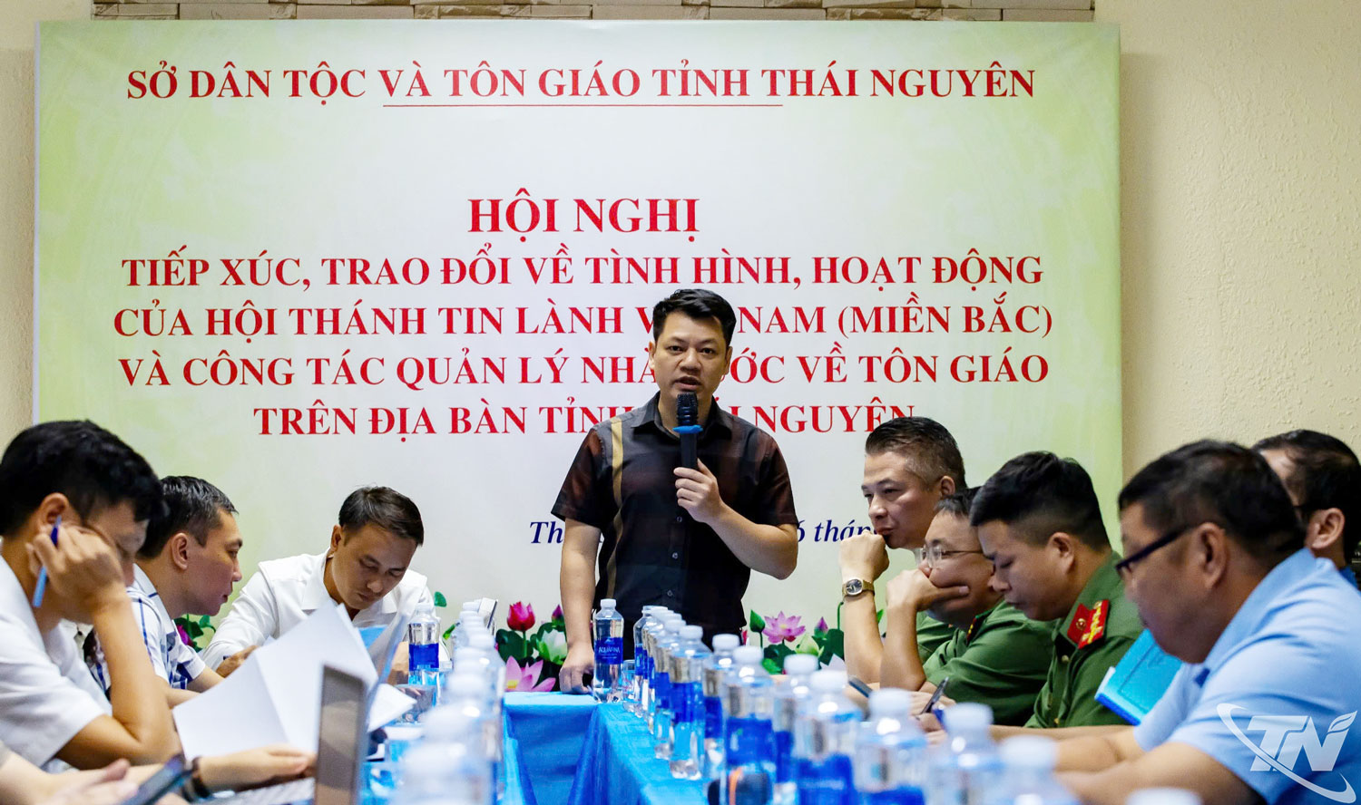 Anh-tin-bai