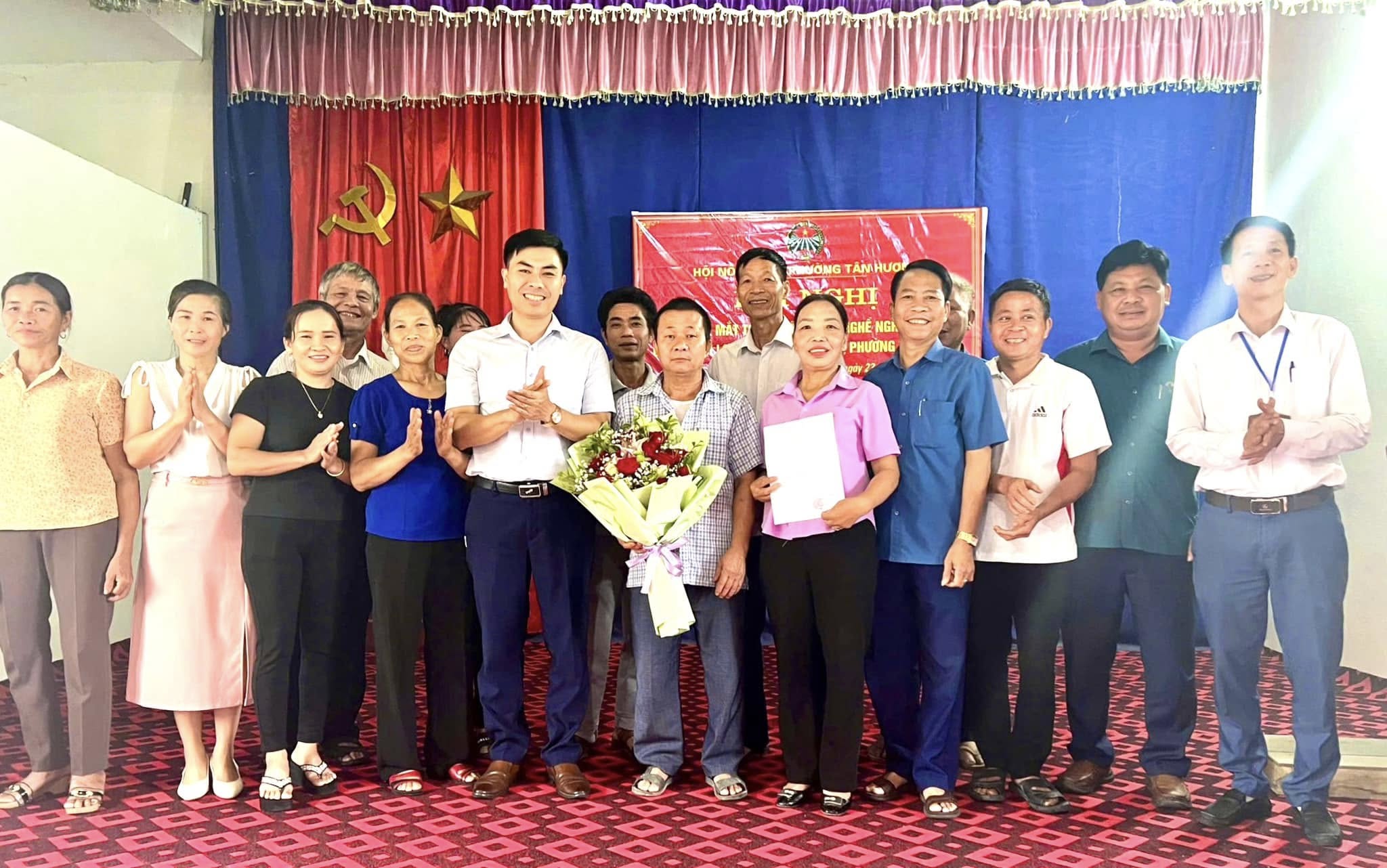 Hội Nông dân tỉnh đẩy mạnh xây dựng và phát triển chi hội nông dân nghề nghiệp, tổ hội nông dân nghề nghiệp