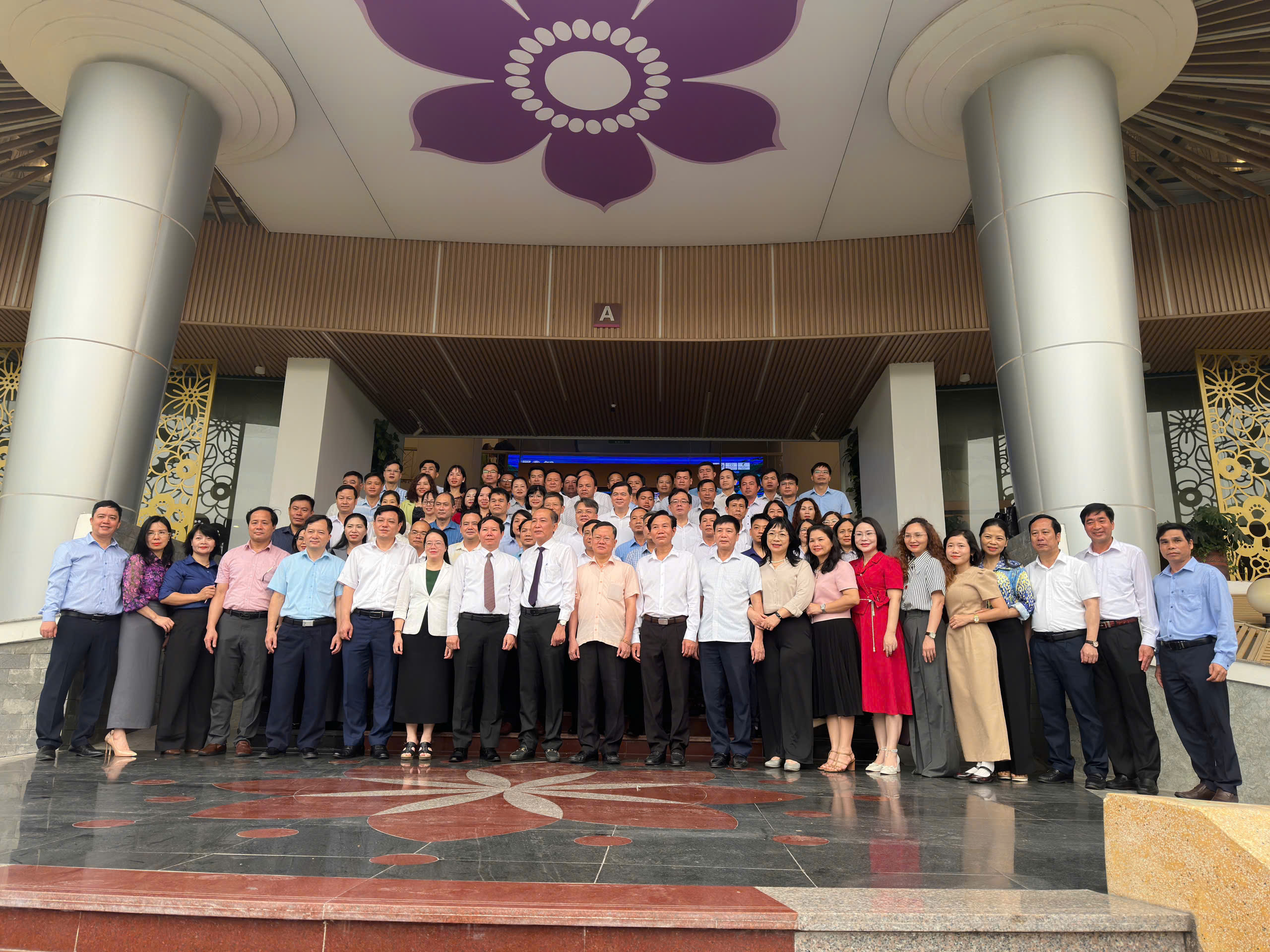 Nâng cao chất lượng cán bộ, công chức Hội Nông dân tỉnh Thái Nguyên