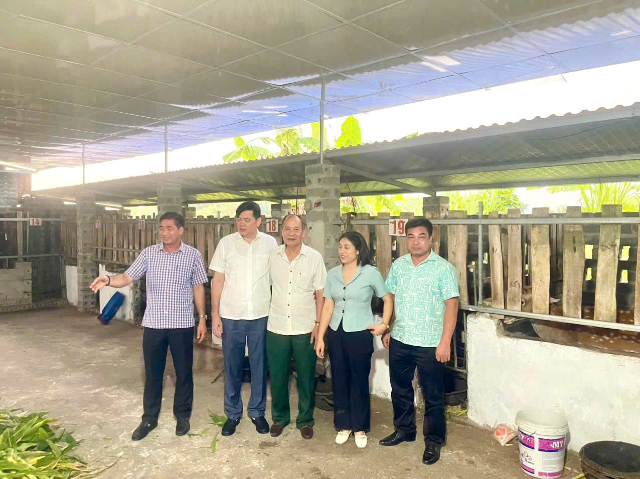 Hội Nông dân tỉnh Thái Nguyên thăm, khảo sát các mô hình kinh tế tiêu biểu của hội viên nông dân
