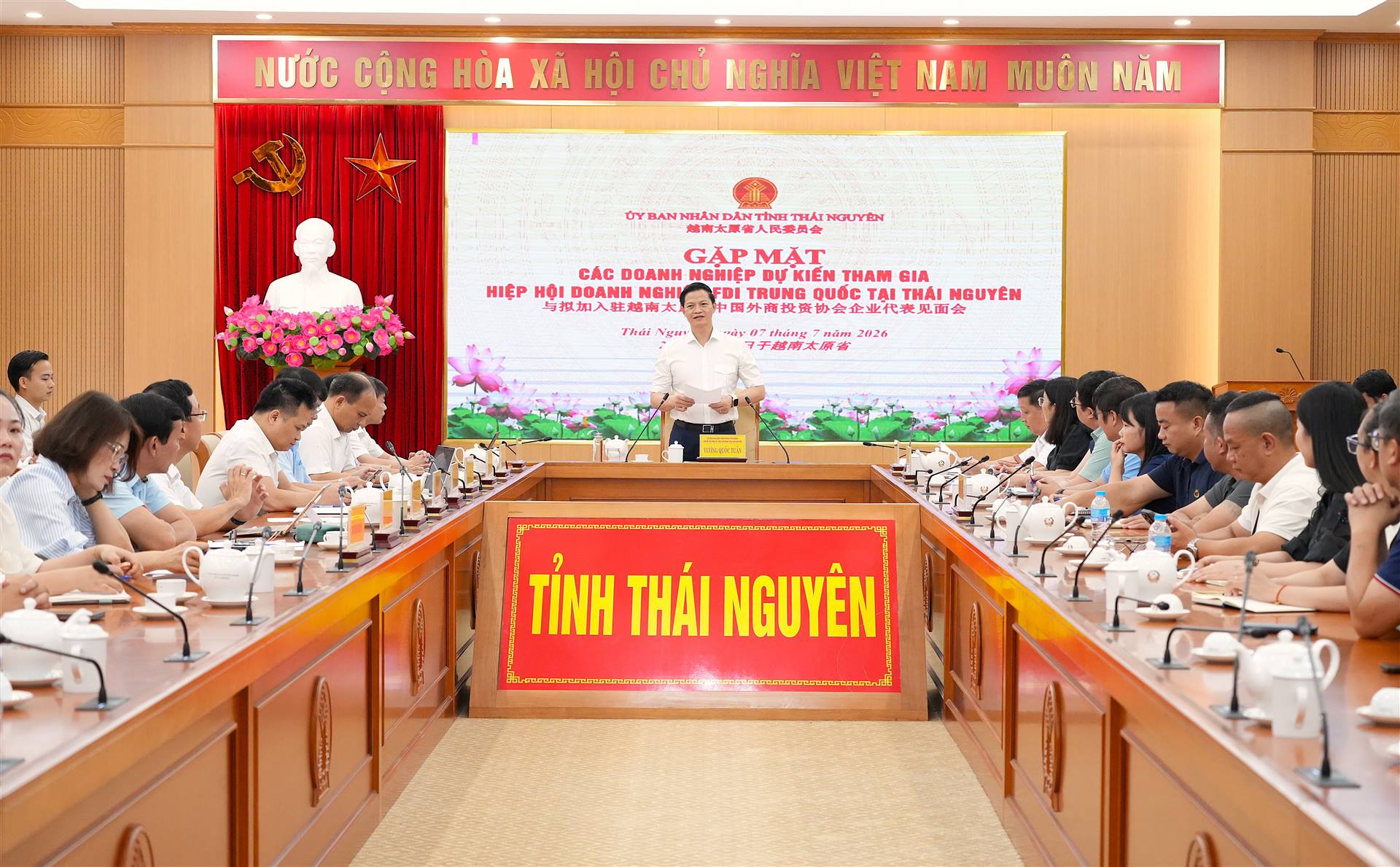 Anh-tin-bai