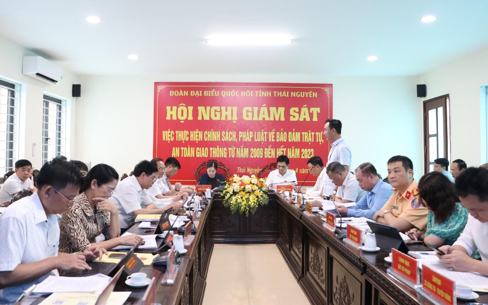 Đoàn đại biểu Quốc hội tỉnh giám sát tại Sở GTVT Thái Nguyên