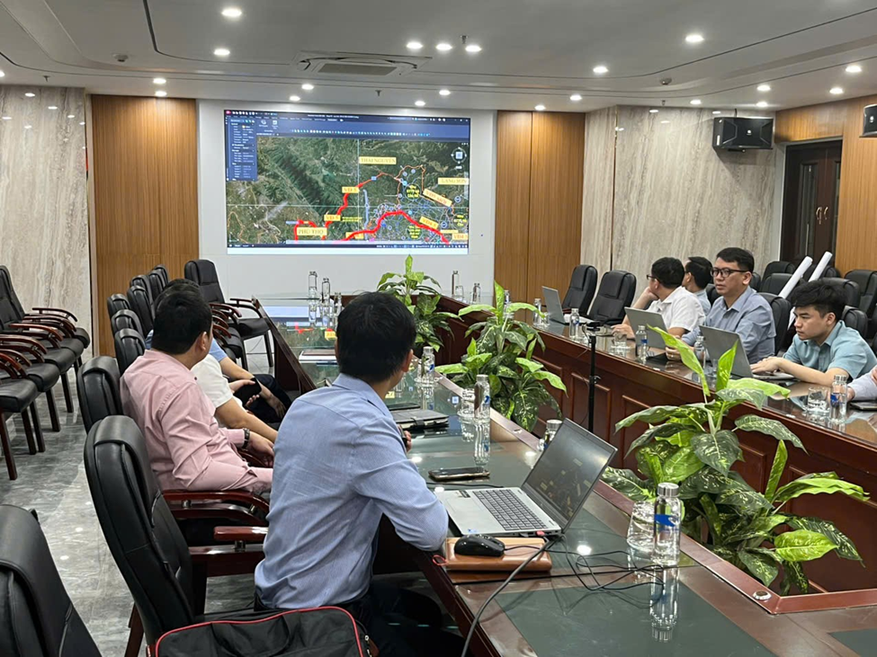 SỞ XÂY DỰNG THÁI NGUYÊN VÀ SỞ XÂY DỰNG BẮC NINH  LÀM VIỆC VỀ KẾT NỐI HẠ TẦNG GIAO THÔNG LIÊN VÙNG