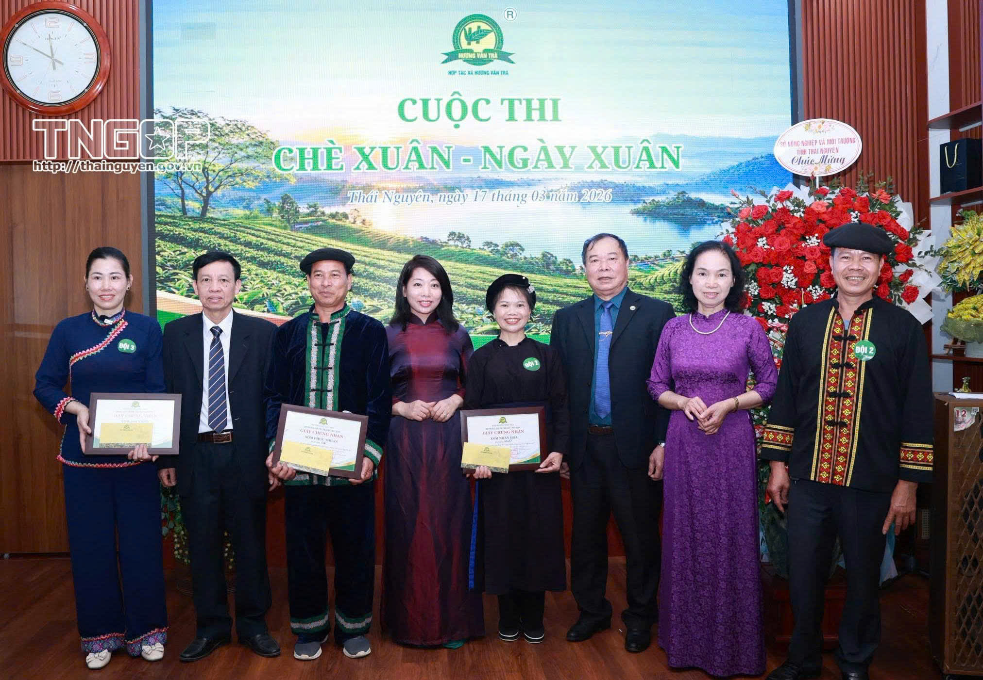 SÔI NỔI CUỘC THI “CHÈ XUÂN – NGÀY XUÂN” TẠI HỢP TÁC XÃ HƯƠNG VÂN TRÀ