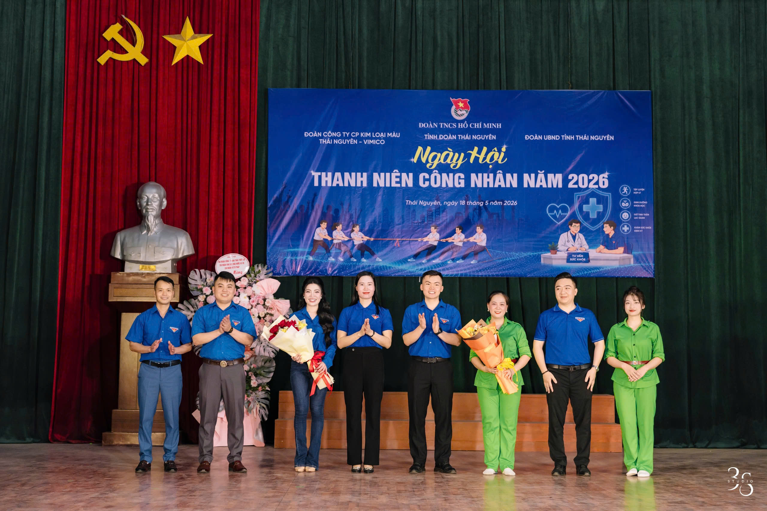 Anh-tin-bai