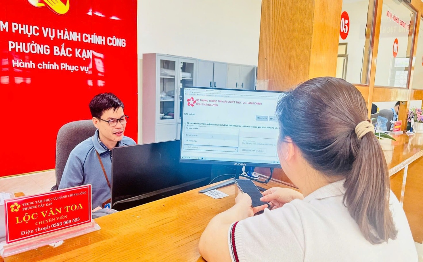 THÁI NGUYÊN TĂNG CƯỜNG NÂNG CAO HIỆU QUẢ KIỂM SOÁT THỦ TỤC HÀNH CHÍNH, GIẢI QUYẾT THỦ TỤC HÀNH CHÍNH PHỤC VỤ NGƯỜI DÂN, DOANH NGHIỆP
