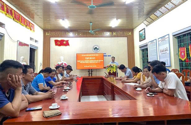Xã vùng cao Dân Tiến: Lan tỏa phong trào “Bình dân học vụ số” và mô hình “Bình dân học AI”