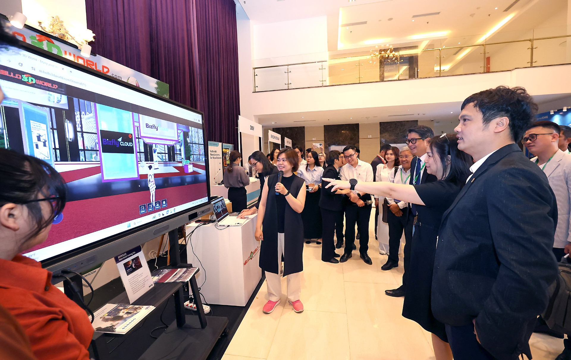 Doanh nghiệp công nghệ gánh thêm trọng trách