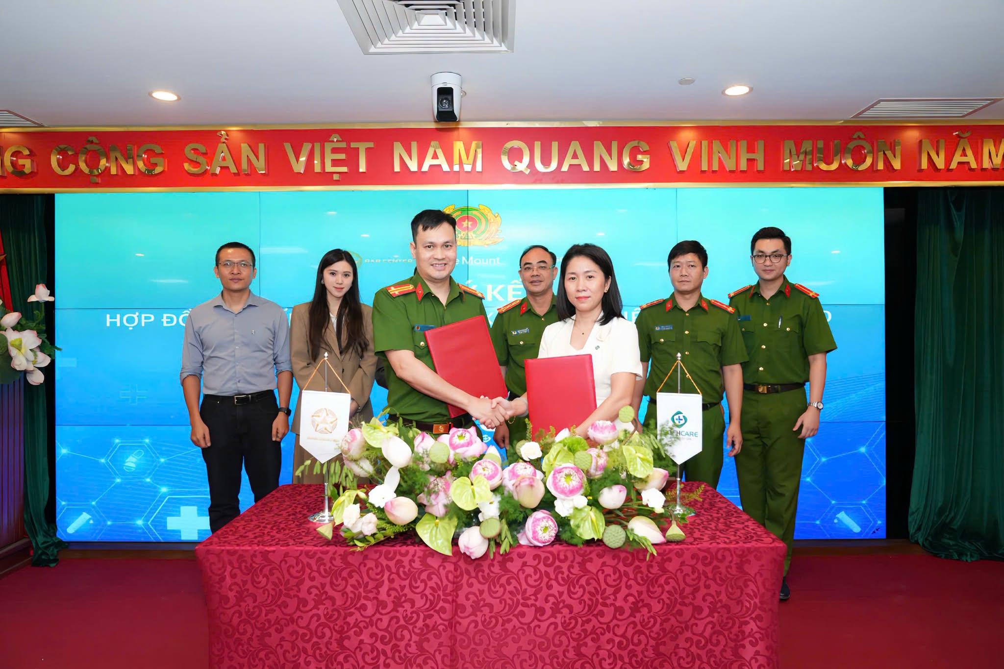Mở rộng ứng dụng dữ liệu dân cư vào chăm sóc sức khỏe số