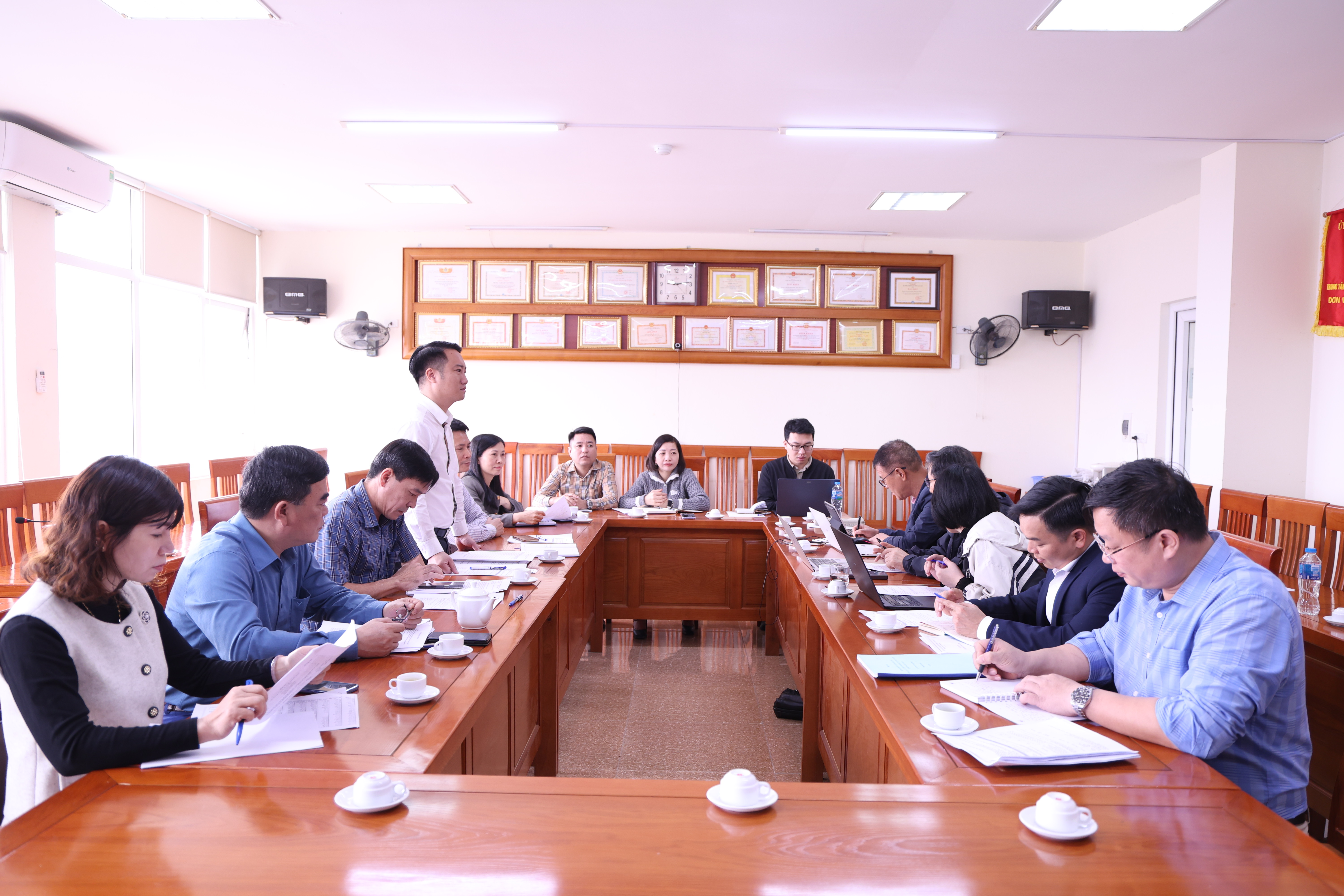 Họp thảo luận triển khai dự án hỗ trợ kinh tế tuần hoàn xanh do KOICA tài trợ