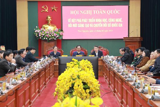 Hội nghị toàn quốc về đột phá phát triển khoa học, công nghệ, đổi mới sáng tạo và chuyển đổi số quốc gia