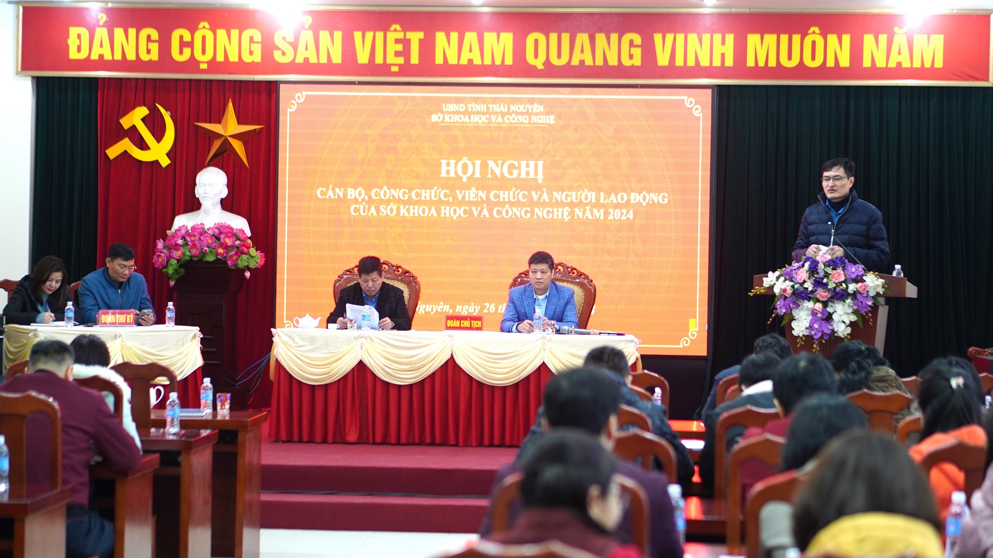 Hội nghị cán bộ công chức, viên chức và người lao động của Sở KH&CN năm 2024