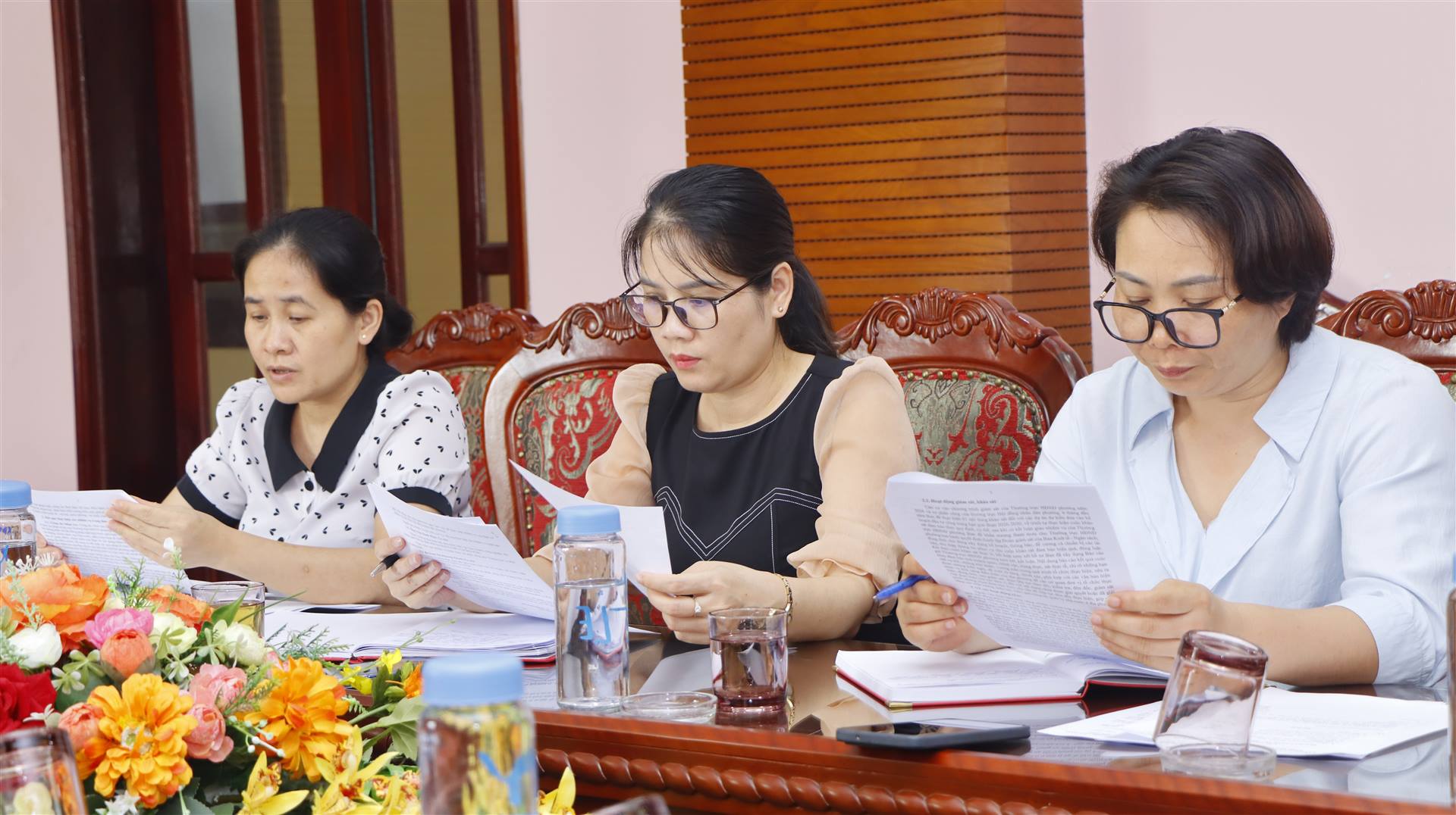 Anh-tin-bai