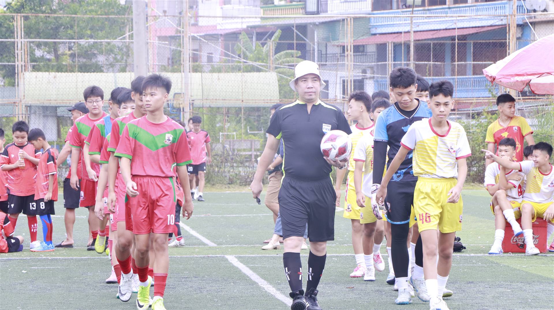 Anh-tin-bai