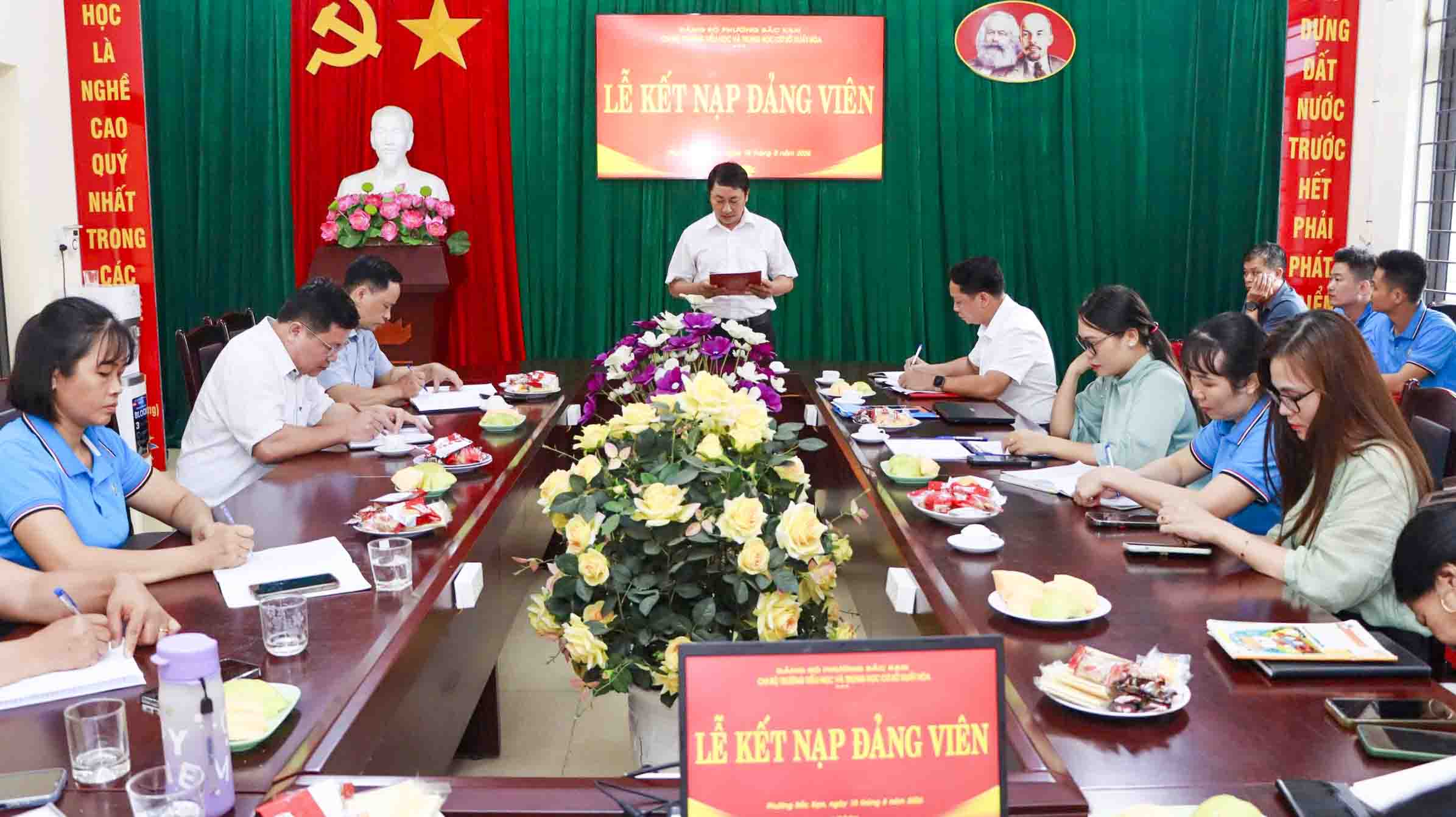 Anh-tin-bai