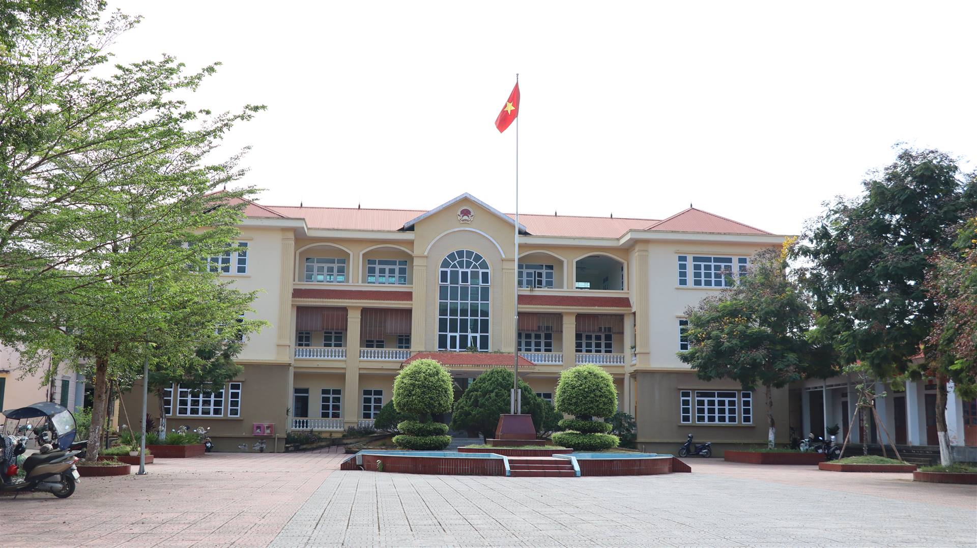 Anh-tin-bai