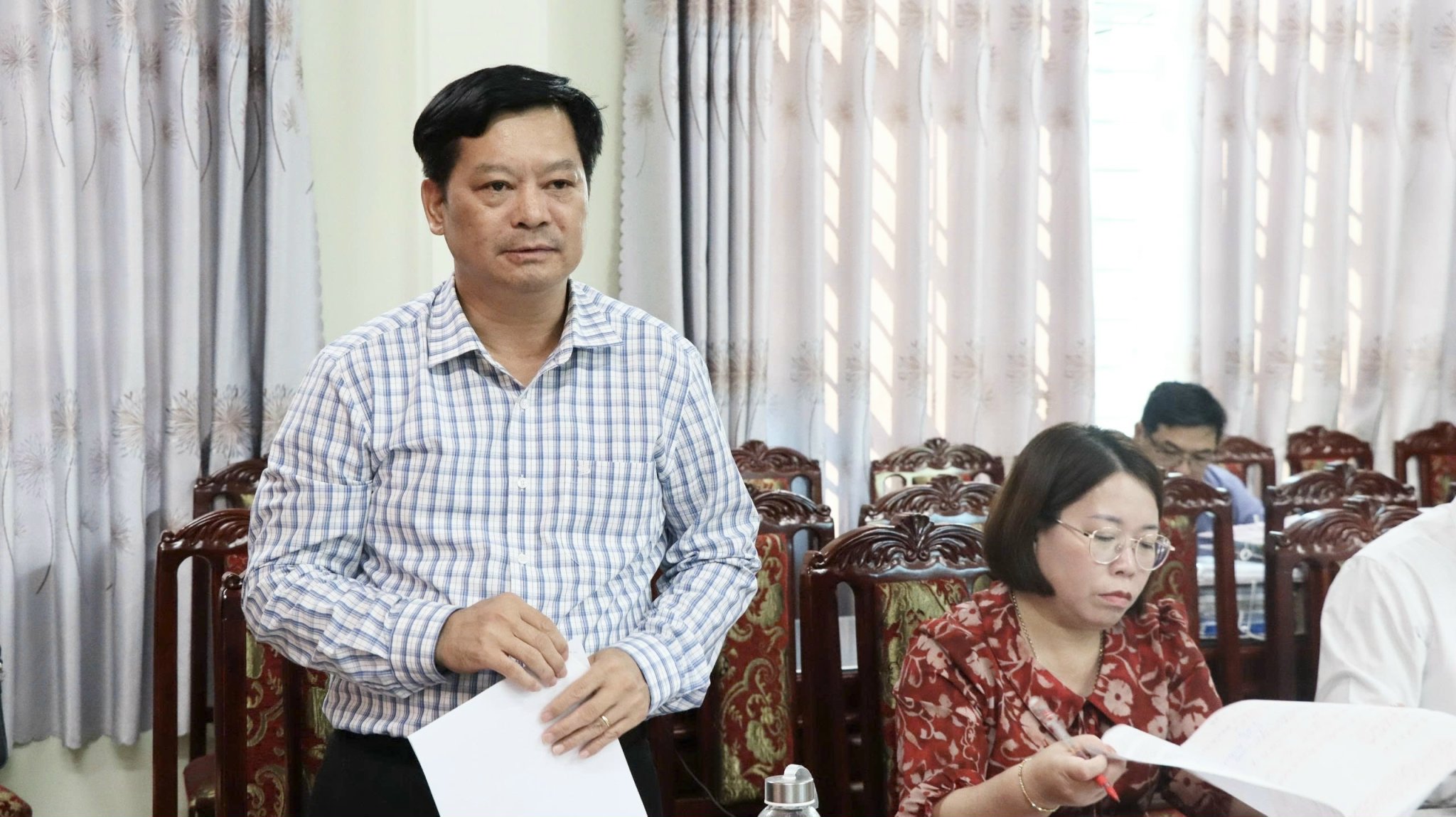Anh-tin-bai