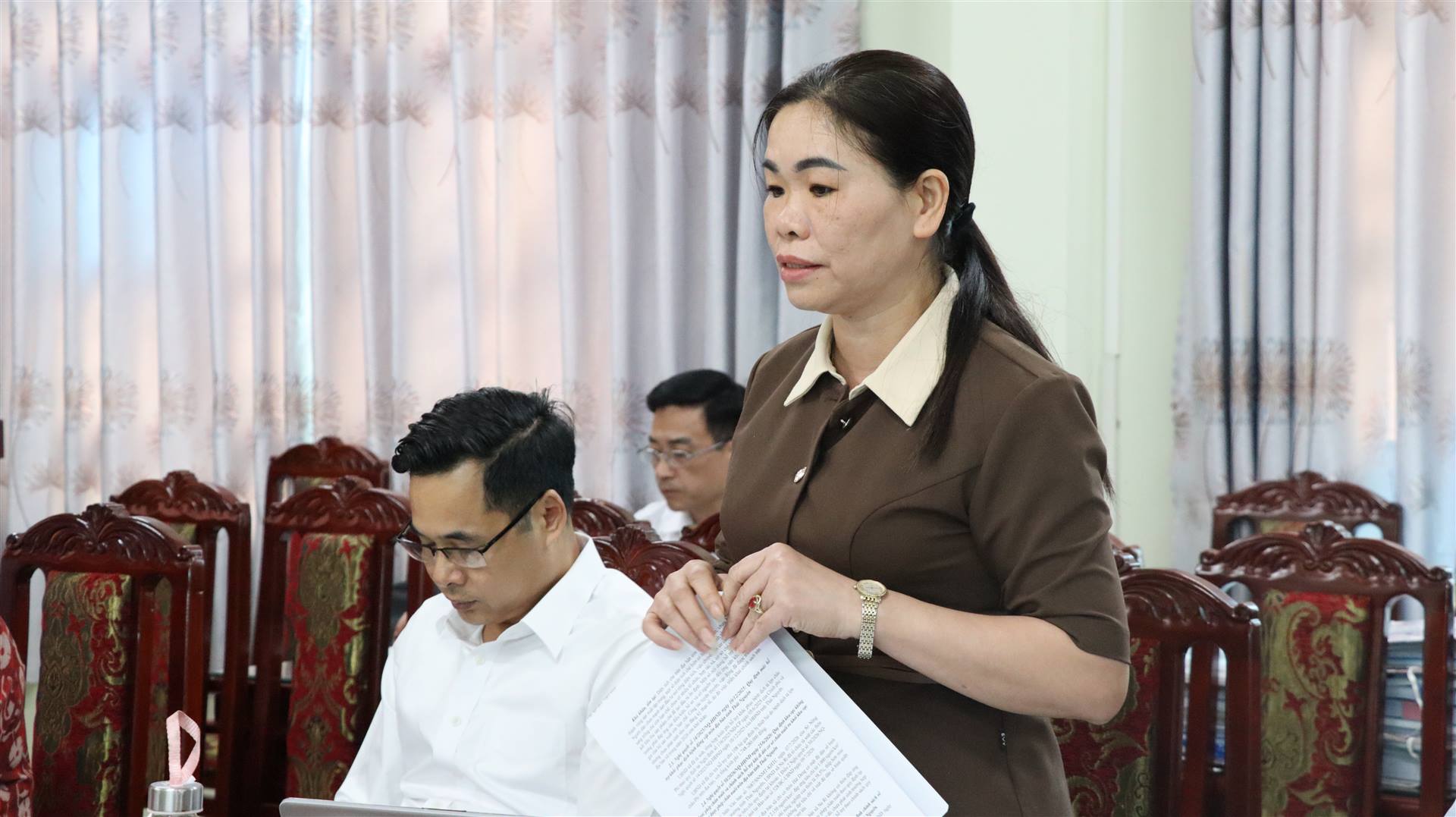 Anh-tin-bai