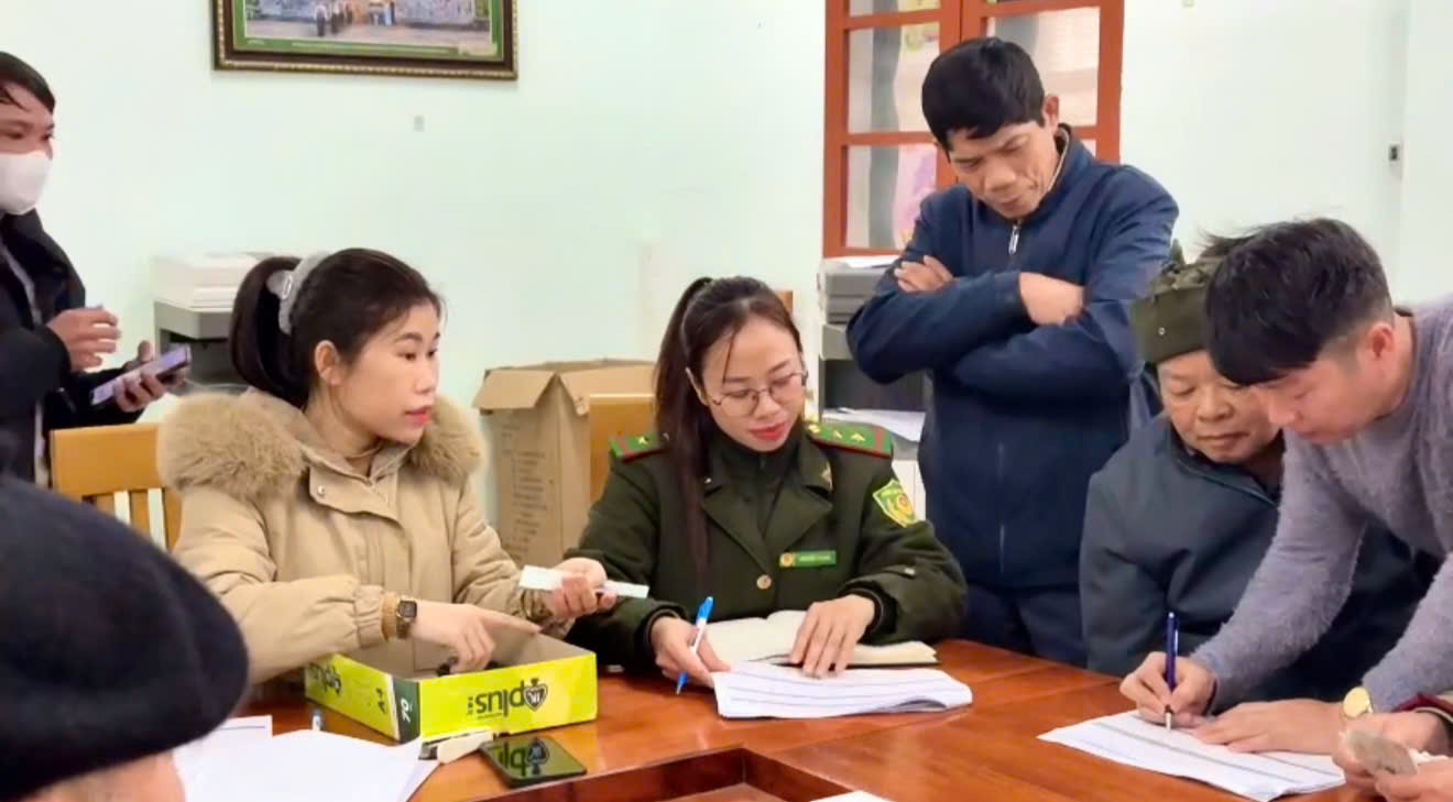 Na Rì chi trả hơn 1,03 tỷ đồng hỗ trợ người dân bảo vệ và phát triển rừng