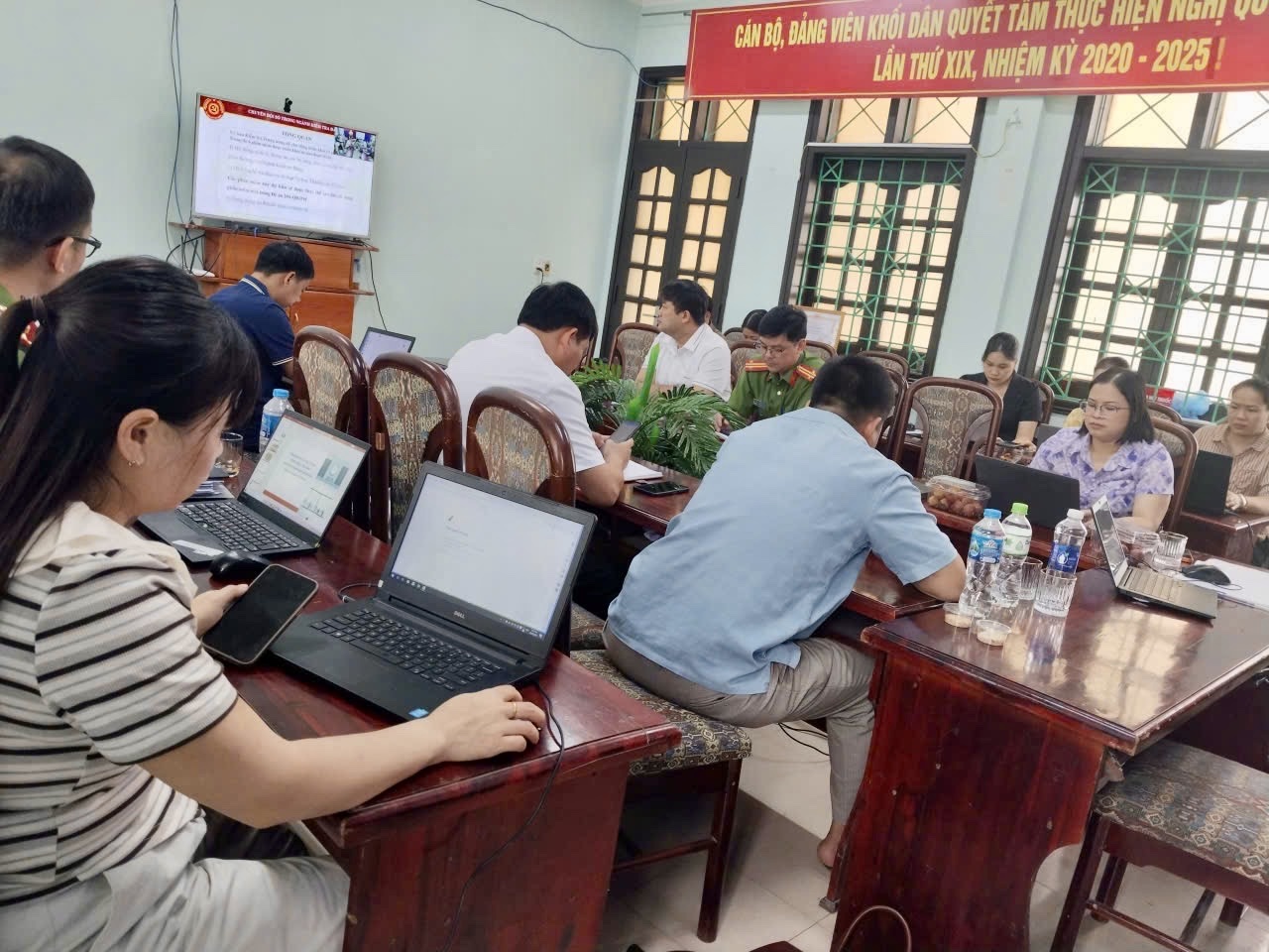 Na Rì tham gia Hội nghị toàn quốc cập nhật kiến thức, bồi dưỡng nghiệp vụ công tác kiểm tra, giám sát