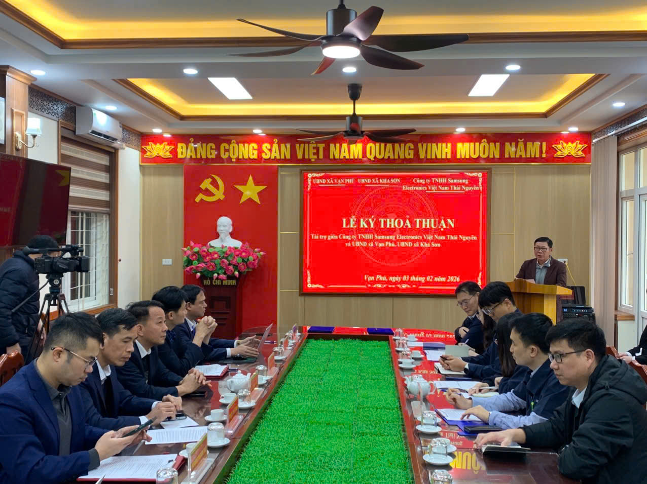 gen-h-z7496943336932_294fd4418d58309447ef87589b408c5f